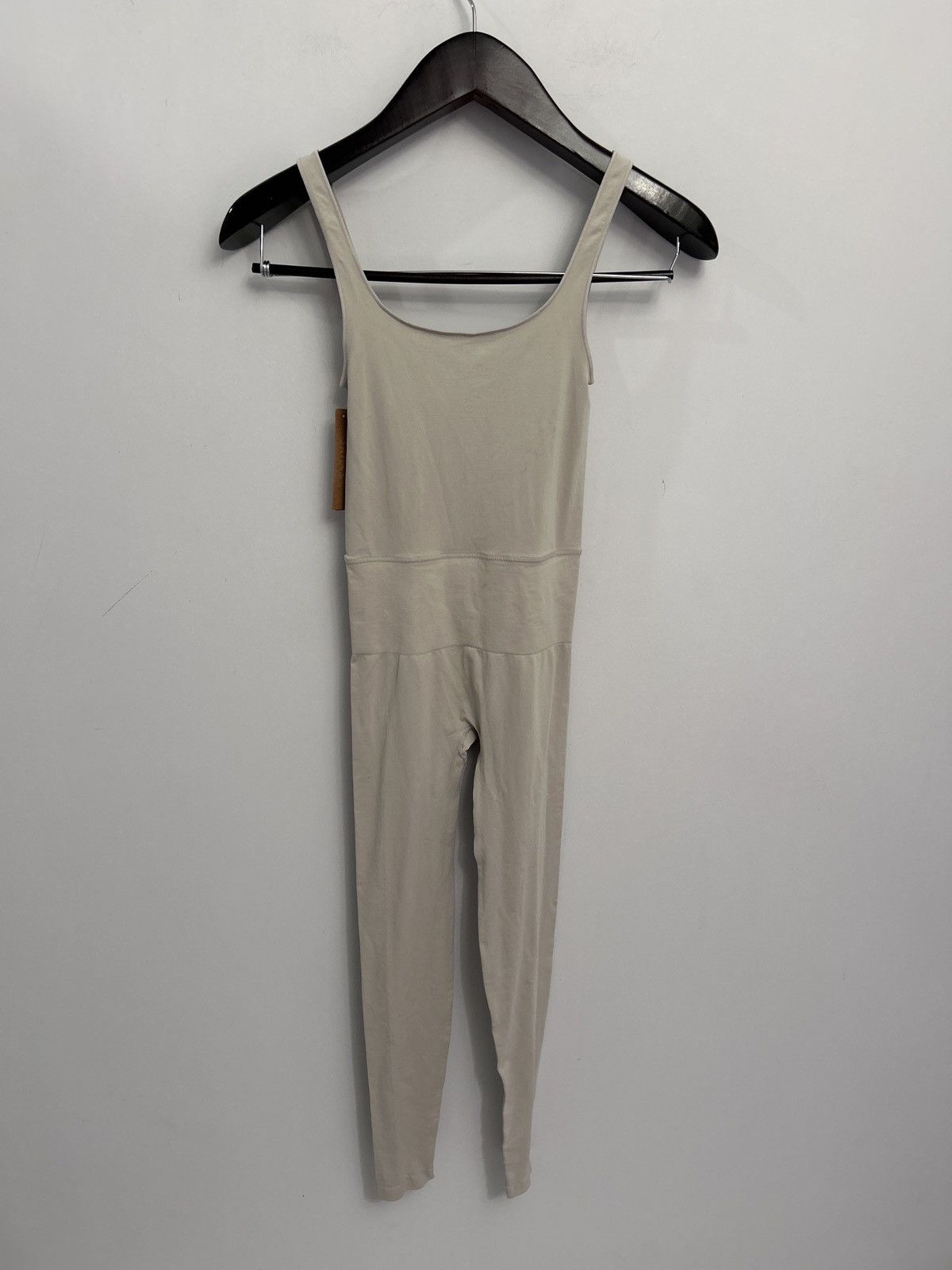 SKIMS Skims Soft Smoothing Seamless Catsuit Stone Small Brand new Size S / US 4 / IT 40 - 4 Thumbnail