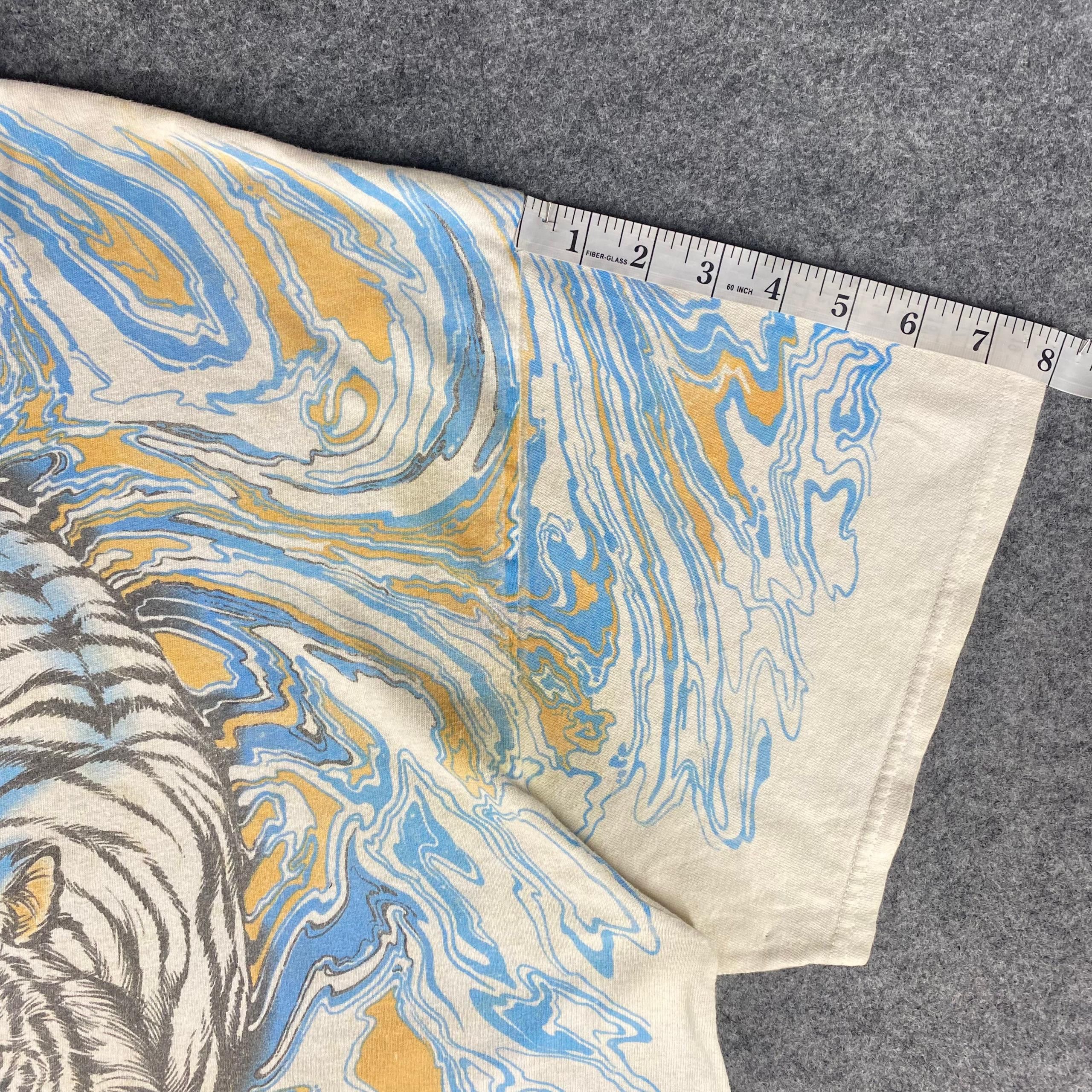 Liquid Blue Vintage Liquid Blue Tiger Tshirt Size US XXL / EU 58 / 5 - 4 Thumbnail