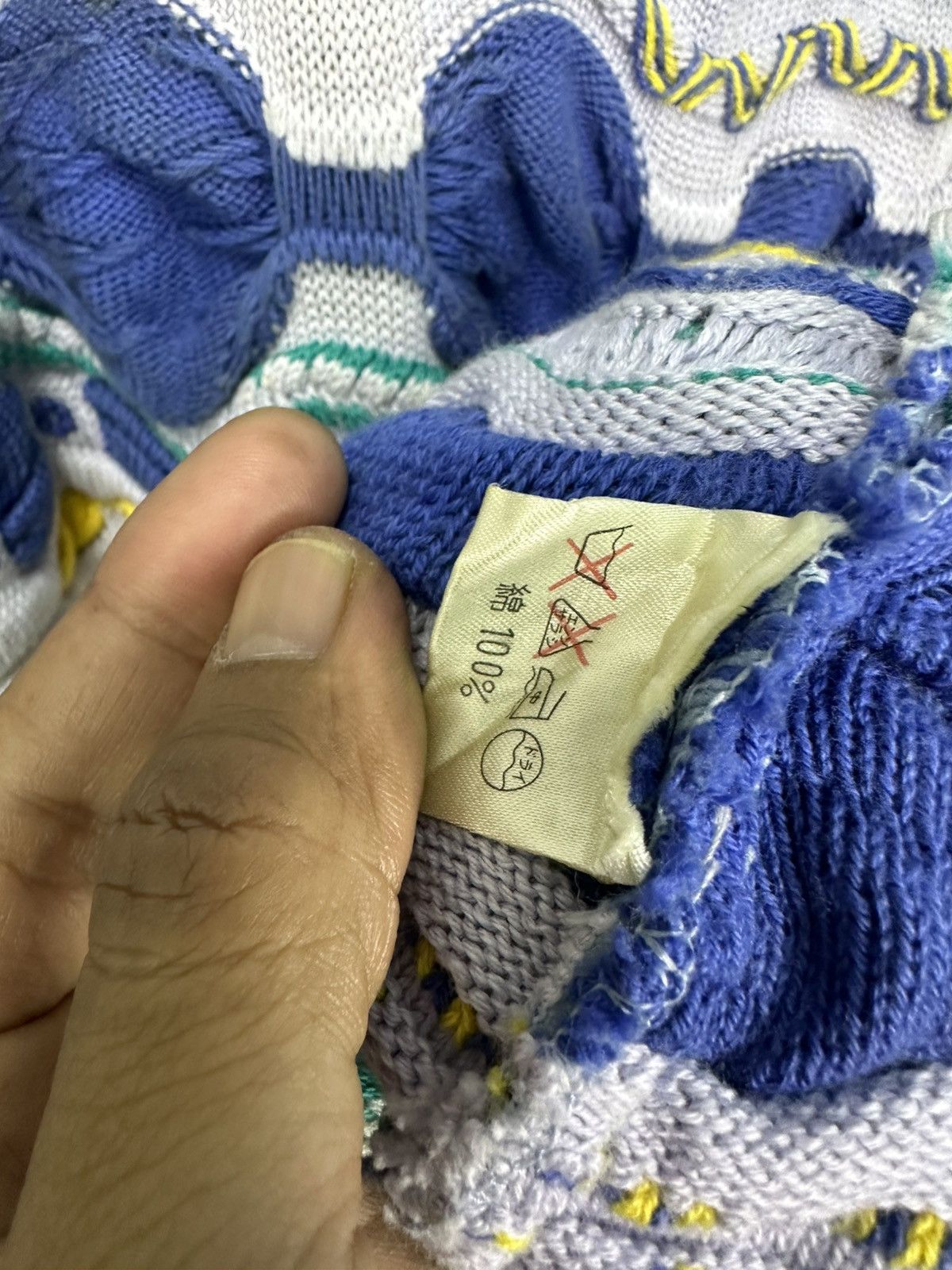Vintage Vintage Designer Joe Is Aiming Heavy Knitwear Z429 Size US L / EU 52-54 / 3 - 10 Thumbnail