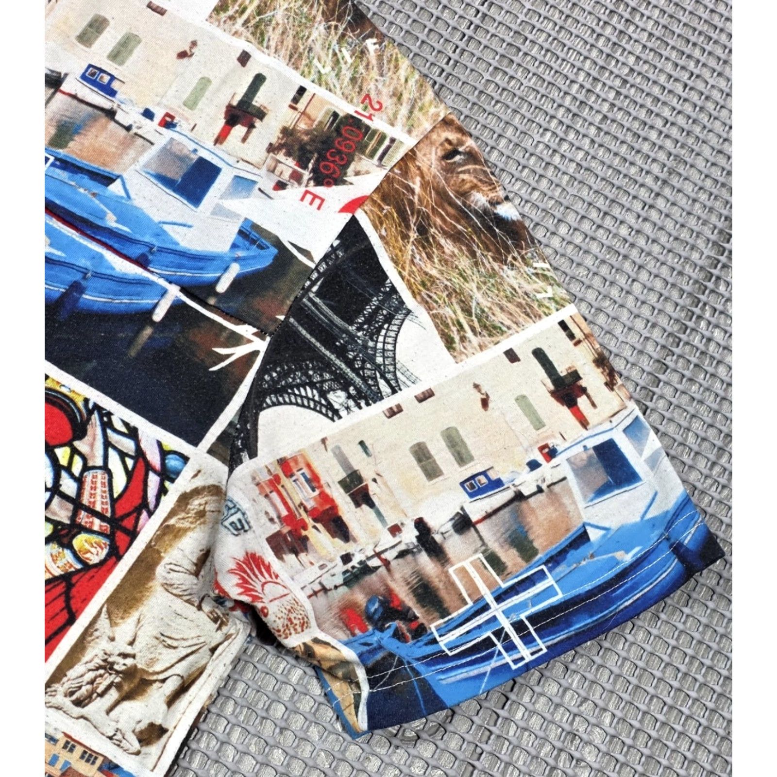 Gloverall VINTAGE LRG T Shirt Mens 2XL All Over Print Paris Art Collage Rare Shirt Size US XXL / EU 58 / 5 - 6 Thumbnail