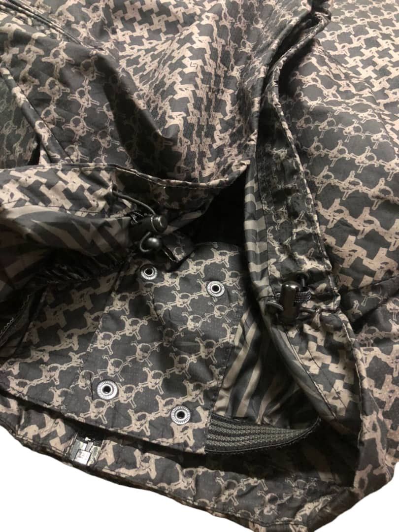 Japanese Brand Sims Snowboard Full Print Skull Crossbones Ski Jacket Size US M / EU 48-50 / 2 - 17 Thumbnail