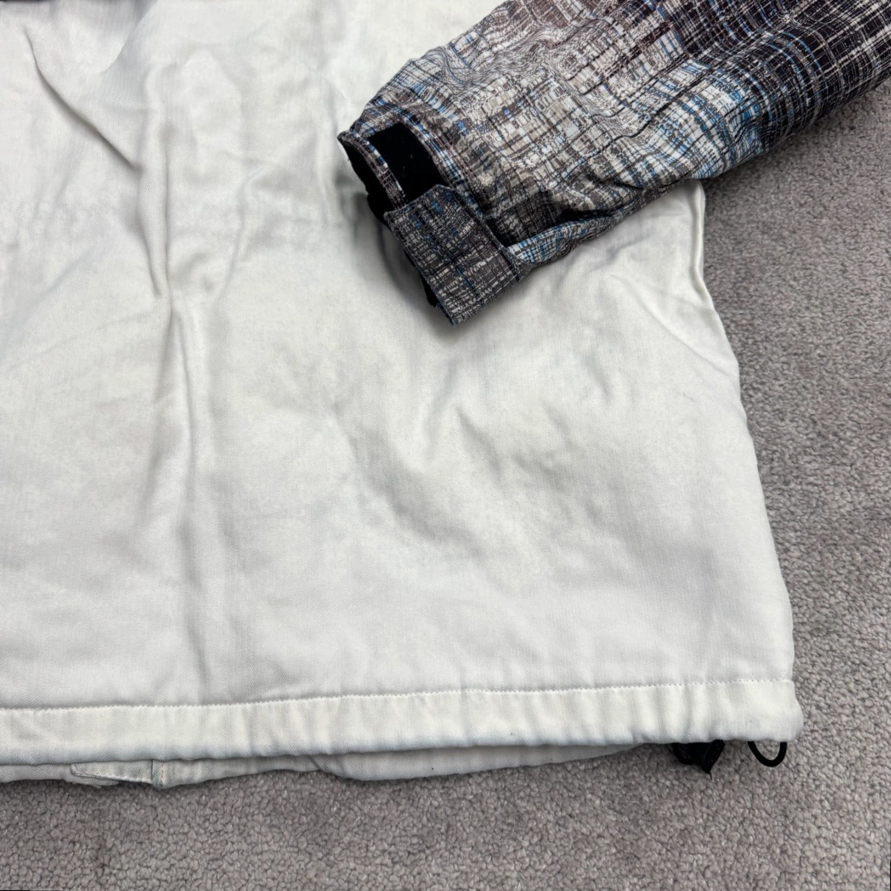 Vintage Triple Nickel 555 Insulated Waterproof Snow Jacket Mens Medium White Plaid Ski Jacket Size US M / EU 48-50 / 2 - 4 Thumbnail