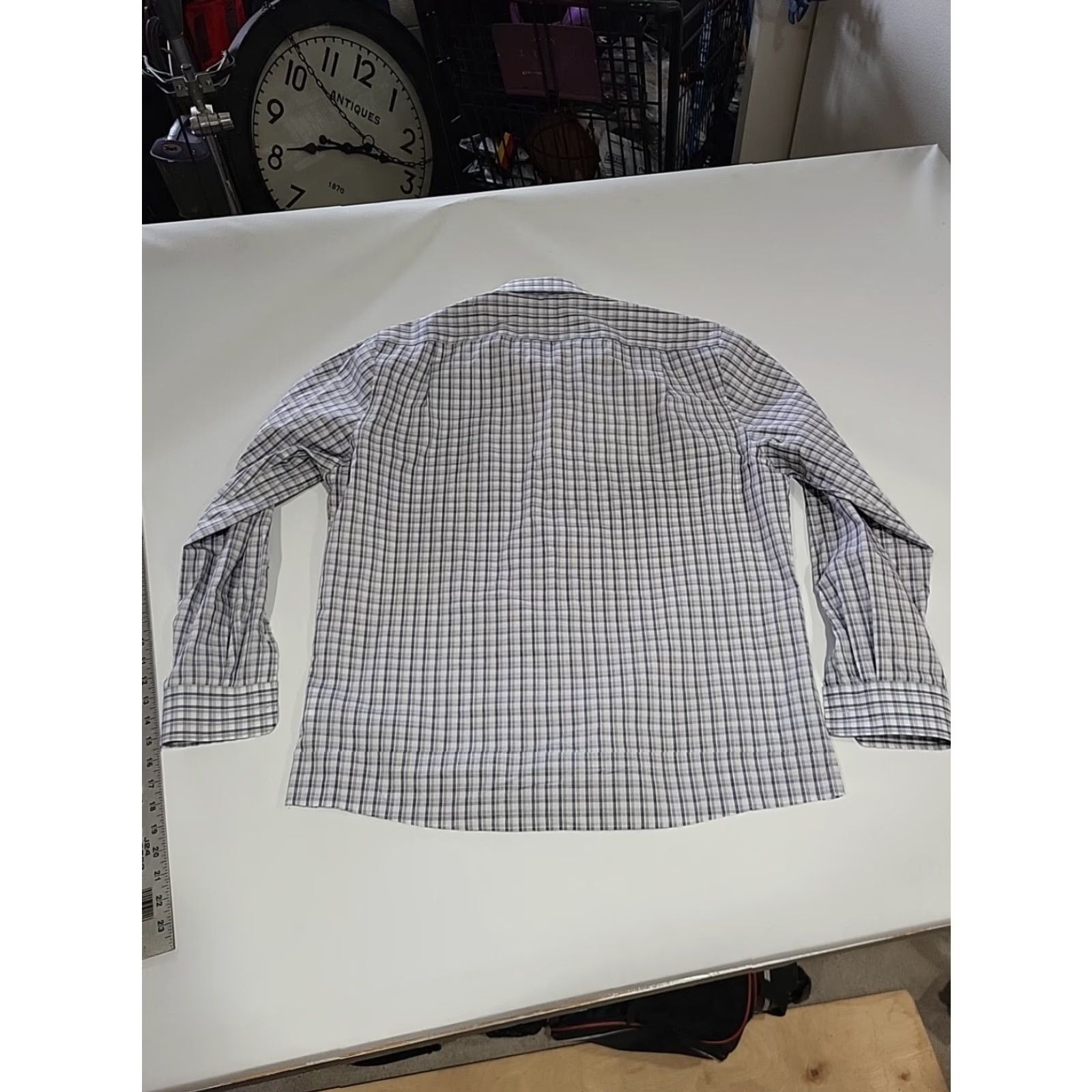 Tommy Hilfiger Tommy Hilfiger Button-Up Shirt Plaid Non-Iron Slim Fit 17 34/35 Gray Mens Long Sleeve Regular Size 17 34/35 Size US XL / EU 56 / 4 - 7 Thumbnail