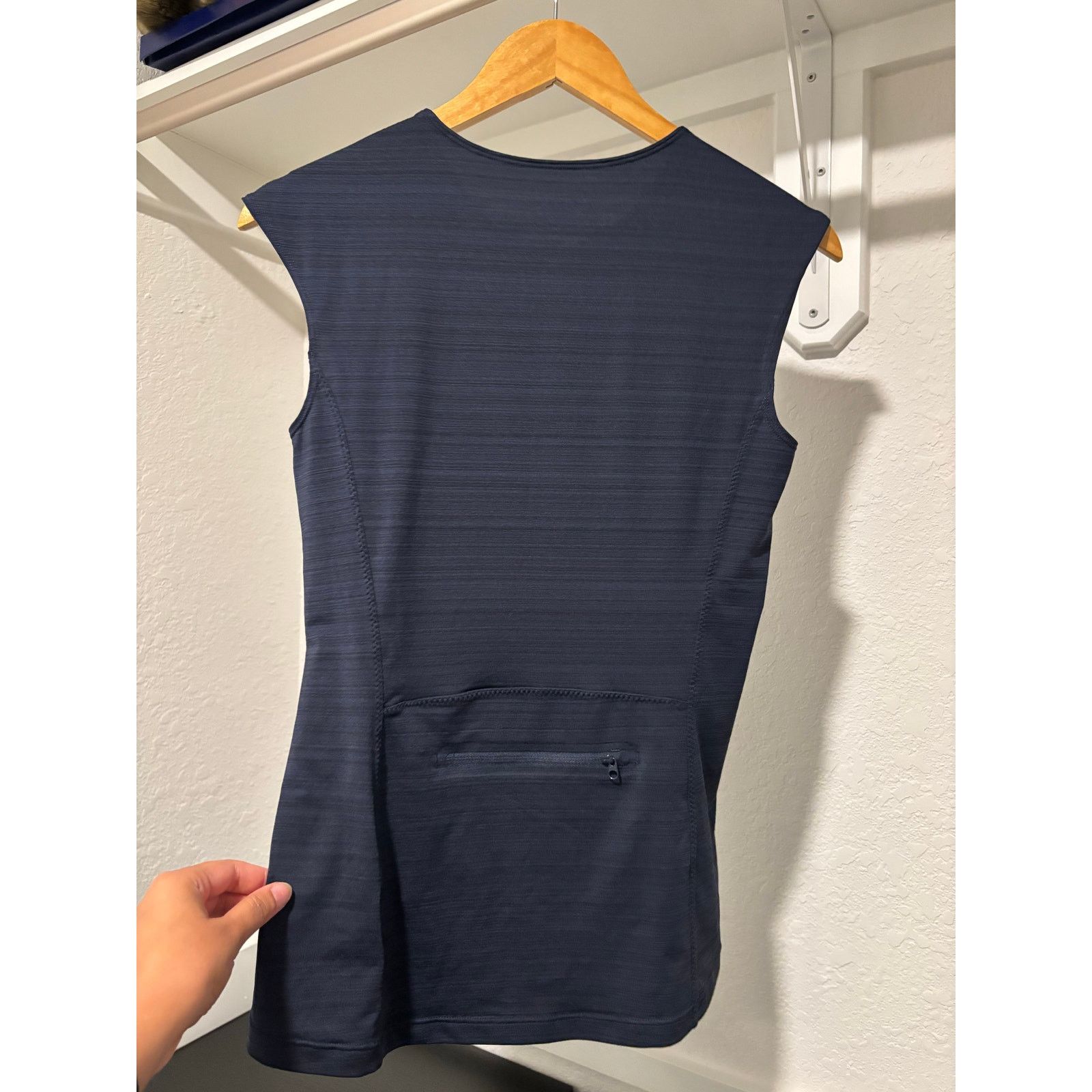 Athleta NWOT Athleta Pacifica 1/2 Zip Rash Guard Sz S Size US S / EU 44-46 / 1 - 5 Thumbnail