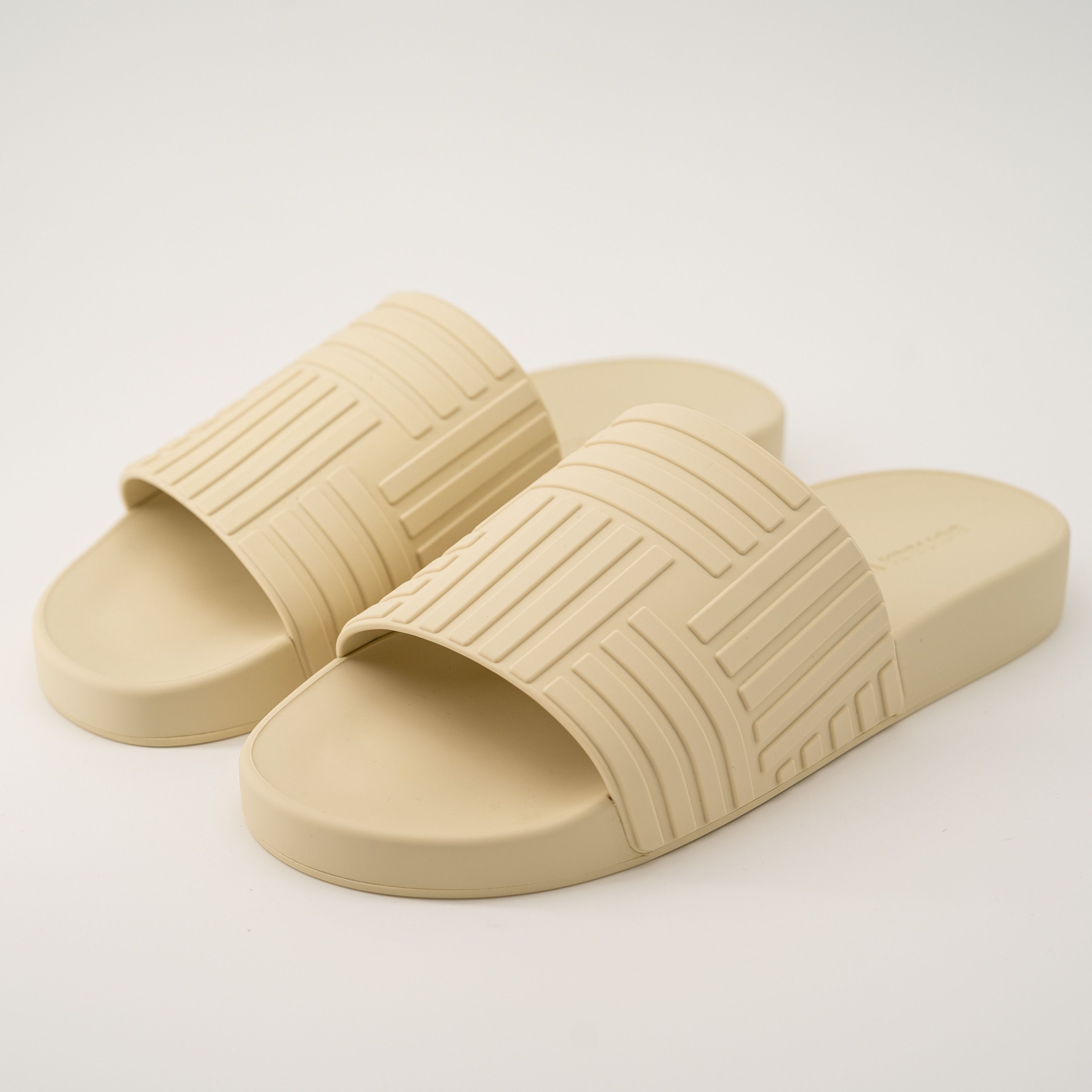 Bottega Veneta NEW BOTTEGA VENETA PUDDLE SANDALS SLINGBACK