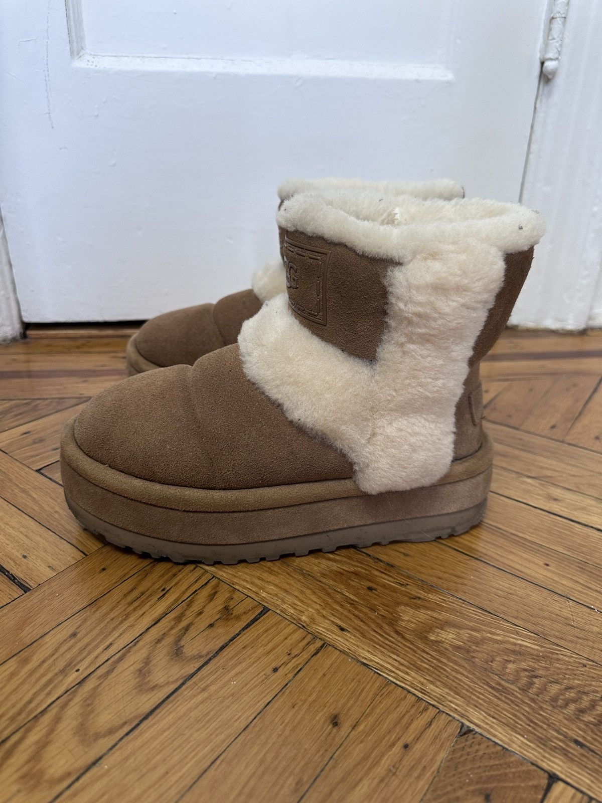 Ugg UGG Classic Chillapeak Boot in Chestnut Size US 8 / IT 38 - 3 Thumbnail