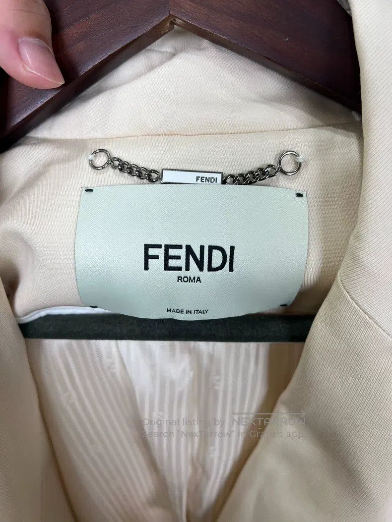 Fendi Fendi Patch leather solid color long trench coat Size XS / US 0-2 / IT 36-38 - 5 Thumbnail