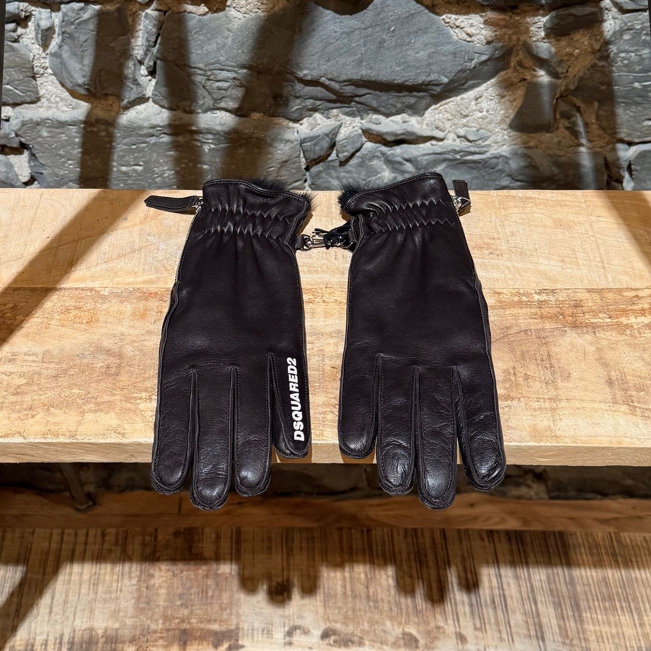 Dsquared2 Dsquared2 Rabbit Fur Lined Logo Brown Leather Gloves Size ONE SIZE - 5 Thumbnail