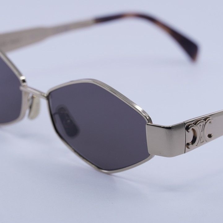 Celine Celine CL40254U 28A Sunglasses Gold Geometric Frame Size ONE SIZE - 3 Thumbnail