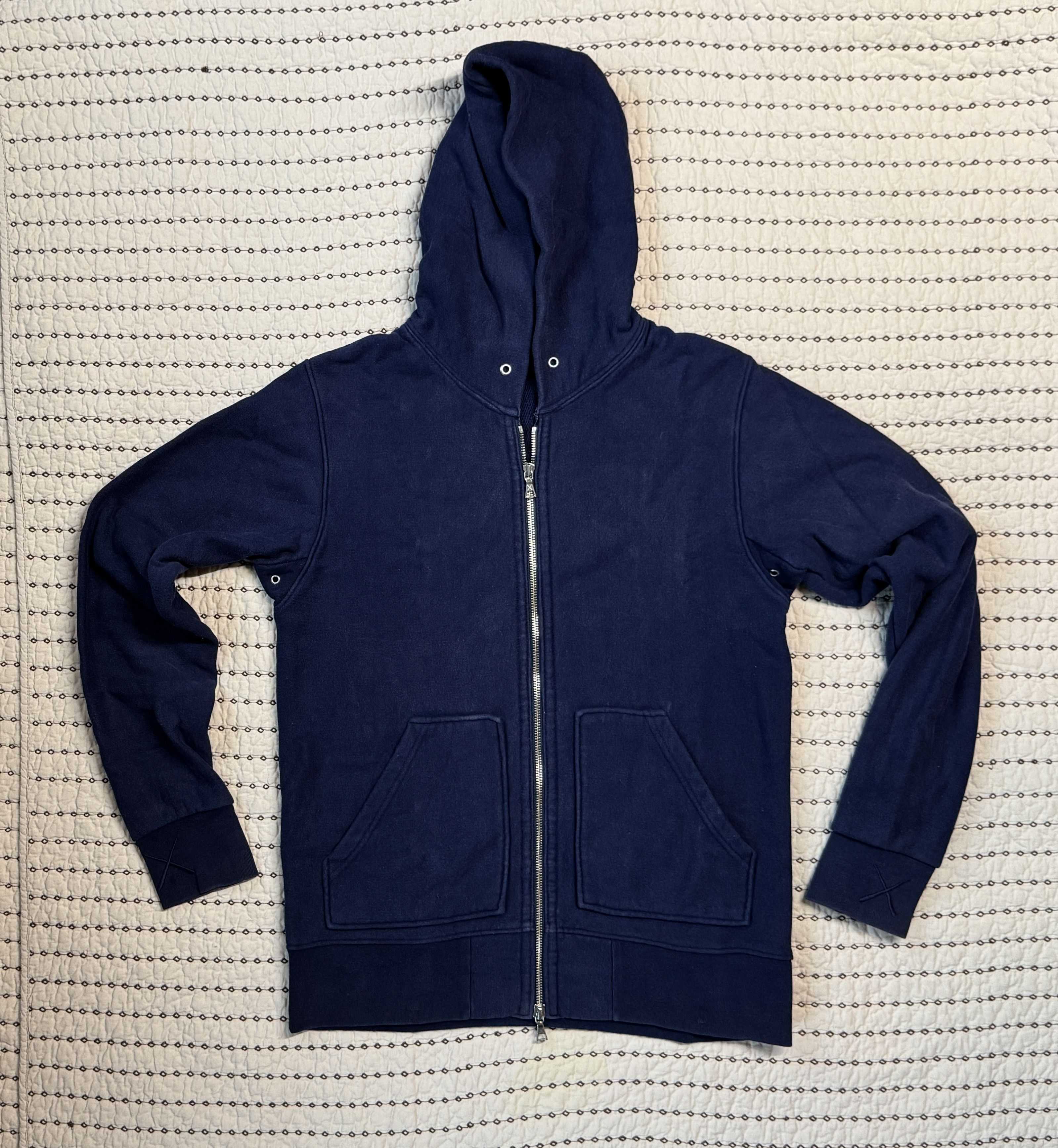 Kaws KAWS / ORIGINAL FAKE - CHOMPERS HOODIE NAVY MEDIUM SZ 2 XX Size US M / EU 48-50 / 2 - 3 Thumbnail