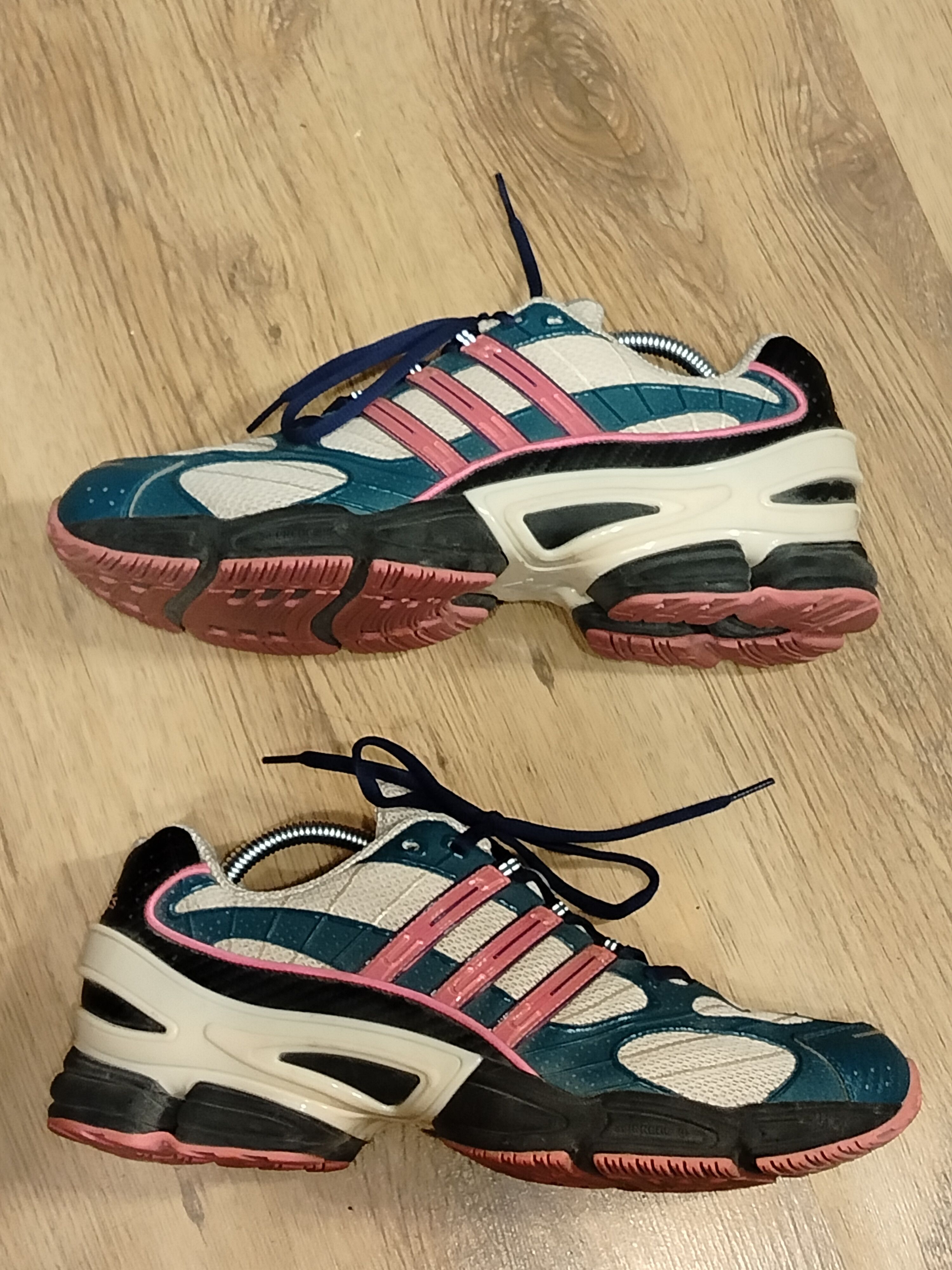 Adidas Adidas Ozweego Pro 44 Size US 11 / EU 44 - 1 Thumbnail