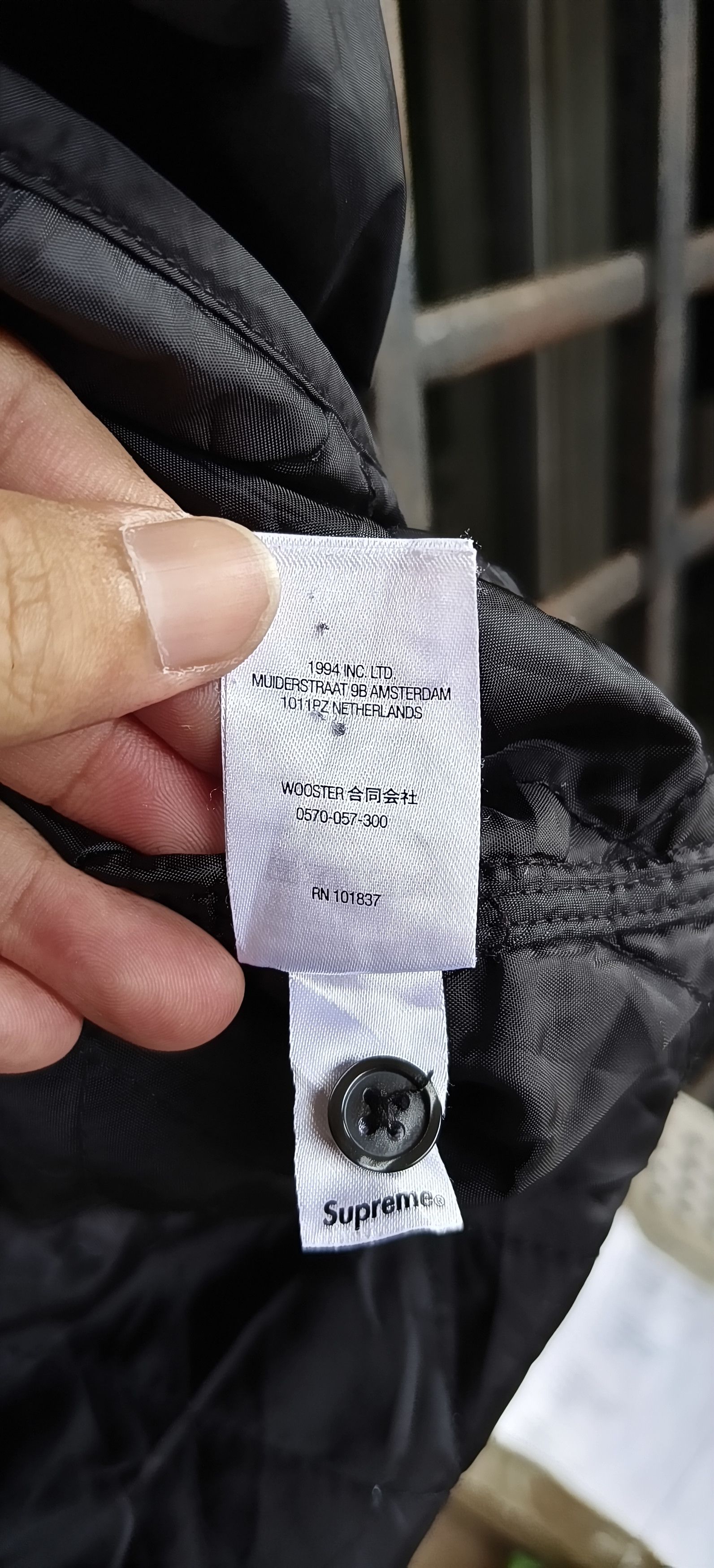 Supreme Supreme Nylon Filled Shirt Black FW 2022 collection Size US M / EU 48-50 / 2 - 7 Thumbnail