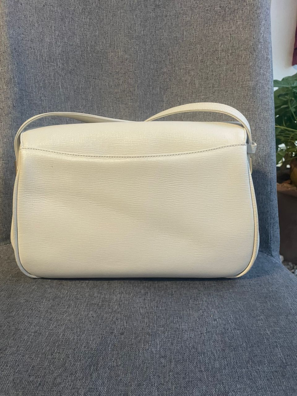 Balmain × Pierre Balmain Authentic Balmain Leather Shoulder Bag Size ONE SIZE - 2 Thumbnail
