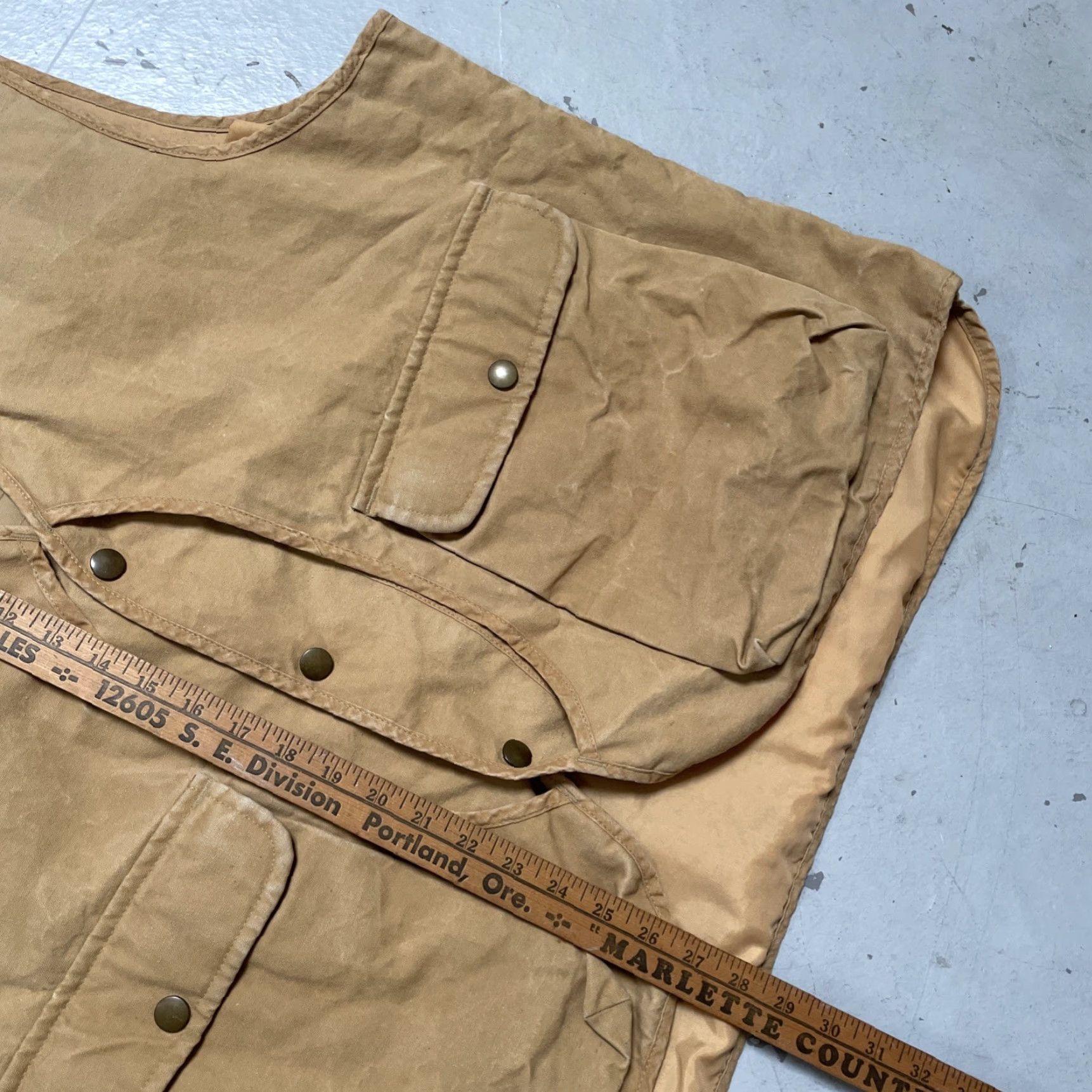 Pendleton VINTAGE Pendleton Vest Men XL Canvas Outdoor Hunting Half Moon Work USA Tan Size US XL / EU 56 / 4 - 4 Thumbnail