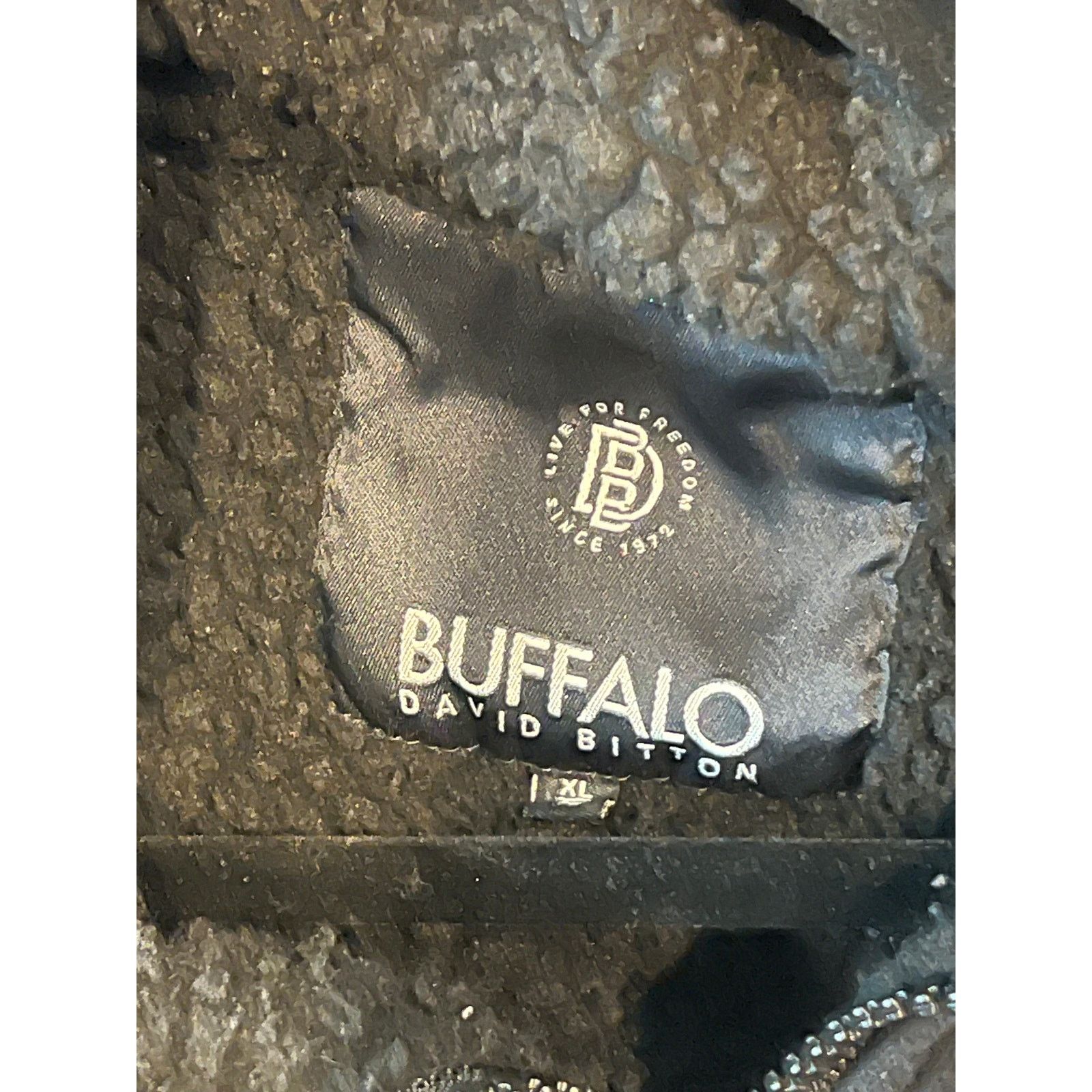 Buffalo David Bitton Buffalo David Bitton Insulated Hoodie Black Womans 2XL Size XXL / US 16-18 / IT 52-54 - 3 Thumbnail
