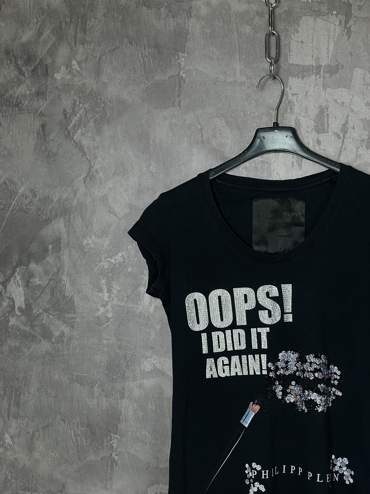 Philipp Plein Vintage Black Philipp Plein Tee Tank Top Crystals “oops” Size S / US 4 / IT 40 - 3 Thumbnail