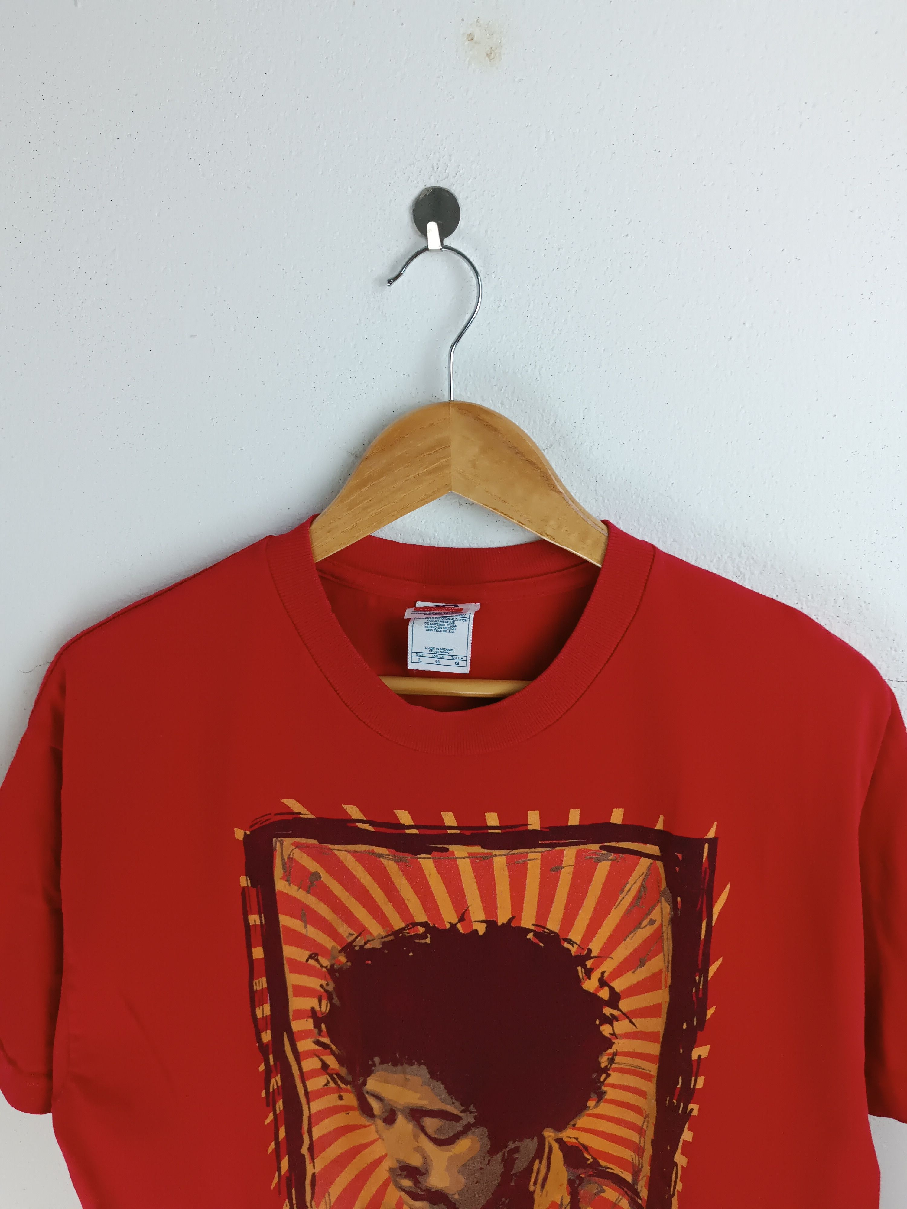 Band Tees VINTAGE 2004 JIMI HENDRIX Y2K TEE joplin clapton morrison Size US L / EU 52-54 / 3 - 7 Thumbnail