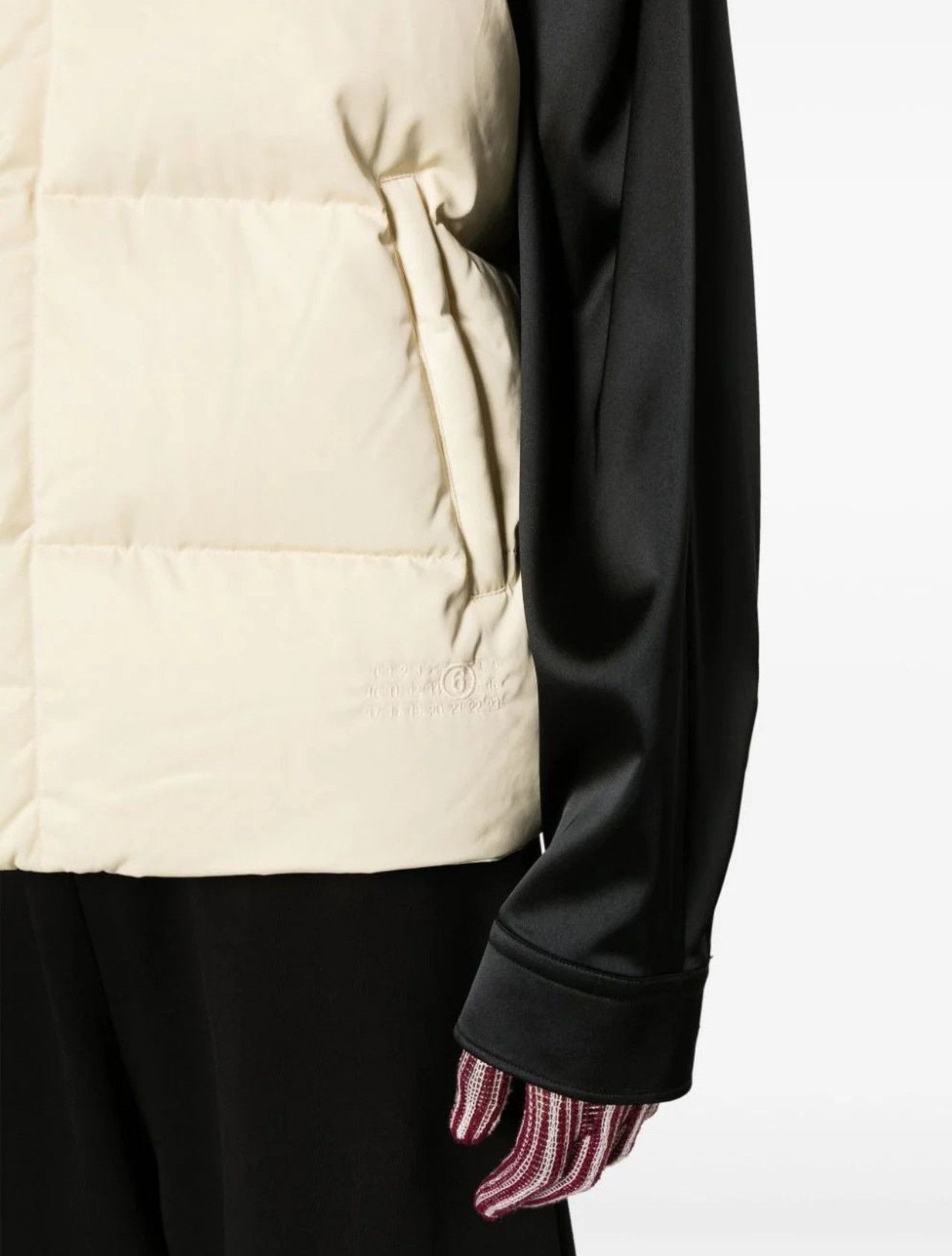 Maison Margiela HIGH NECK QUILTED GILET Size US L / EU 52-54 / 3 - 6 Thumbnail
