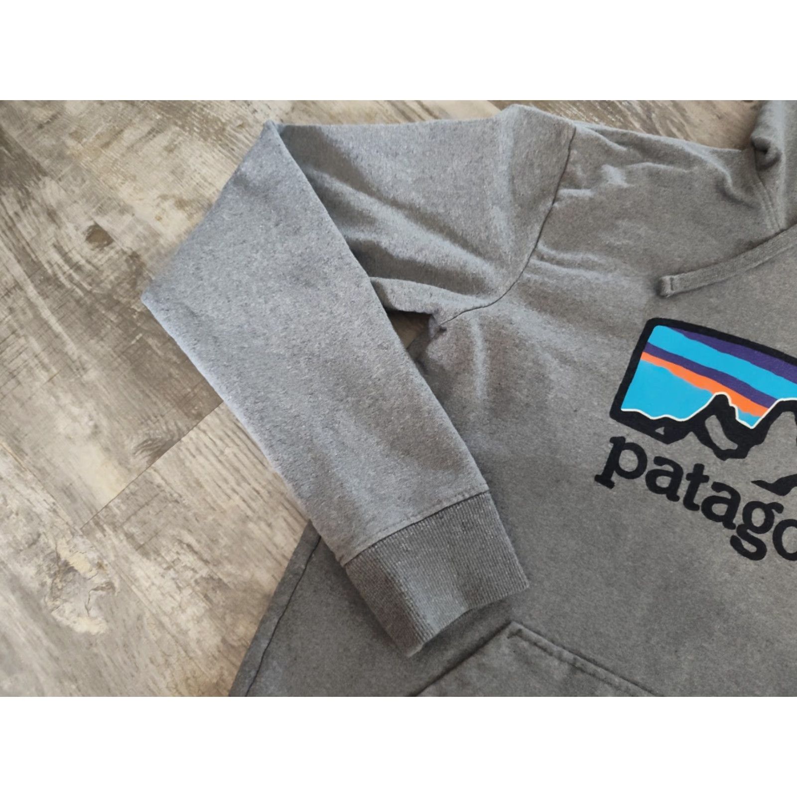 Patagonia Patagonia Sweatshirt Mens Small Gray Fitz Roy Horizons Uprisal Hoodie Pullover Size US S / EU 44-46 / 1 - 5 Thumbnail
