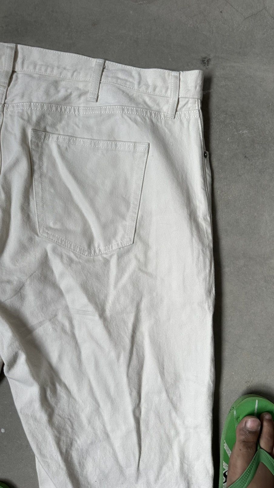 Uniqlo UNIQLO JEANS Size US 44 / EU 60 - 11 Thumbnail