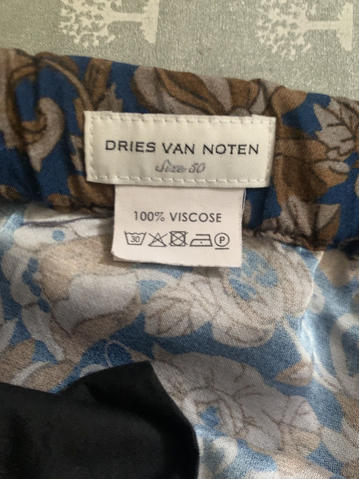 Dries Van Noten Floral print shorts Size US 36 / EU 52 - 2 Thumbnail