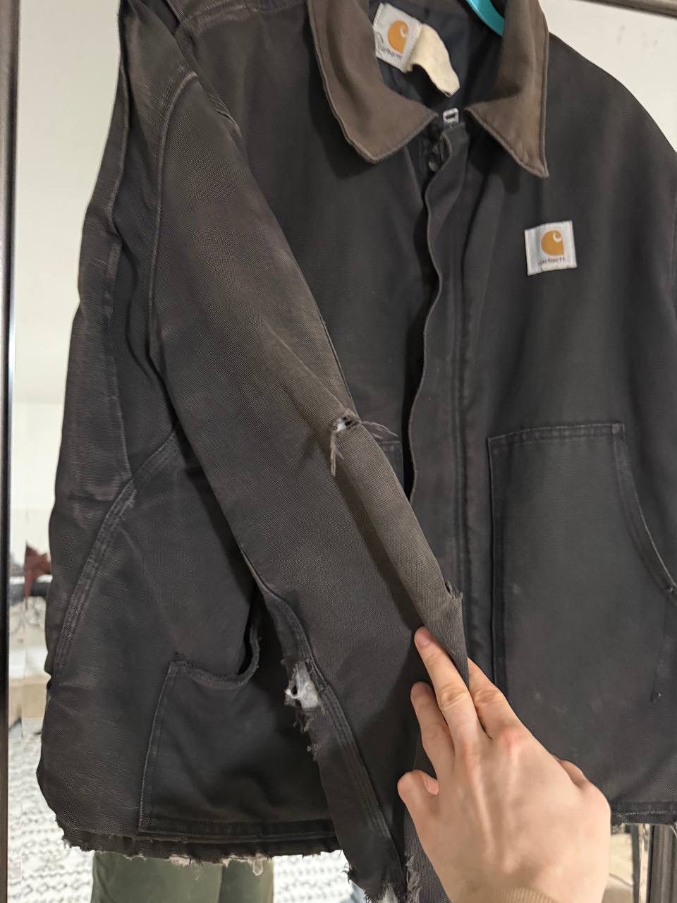Carhartt Carhartt Men's Work Jacket Brown vintage distressed s80-90 Size US L / EU 52-54 / 3 - 6 Thumbnail