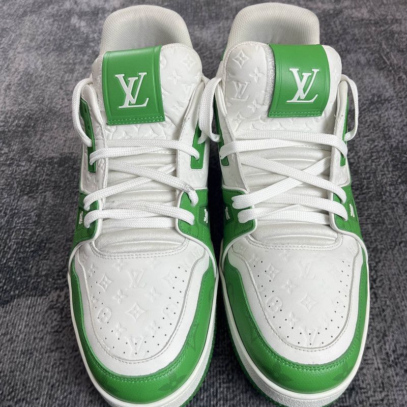 Louis Vuitton Louis Vuitton Green and White Low-Top Sneakers -2508 Size US 10.5 / EU 43-44 - 2 Thumbnail