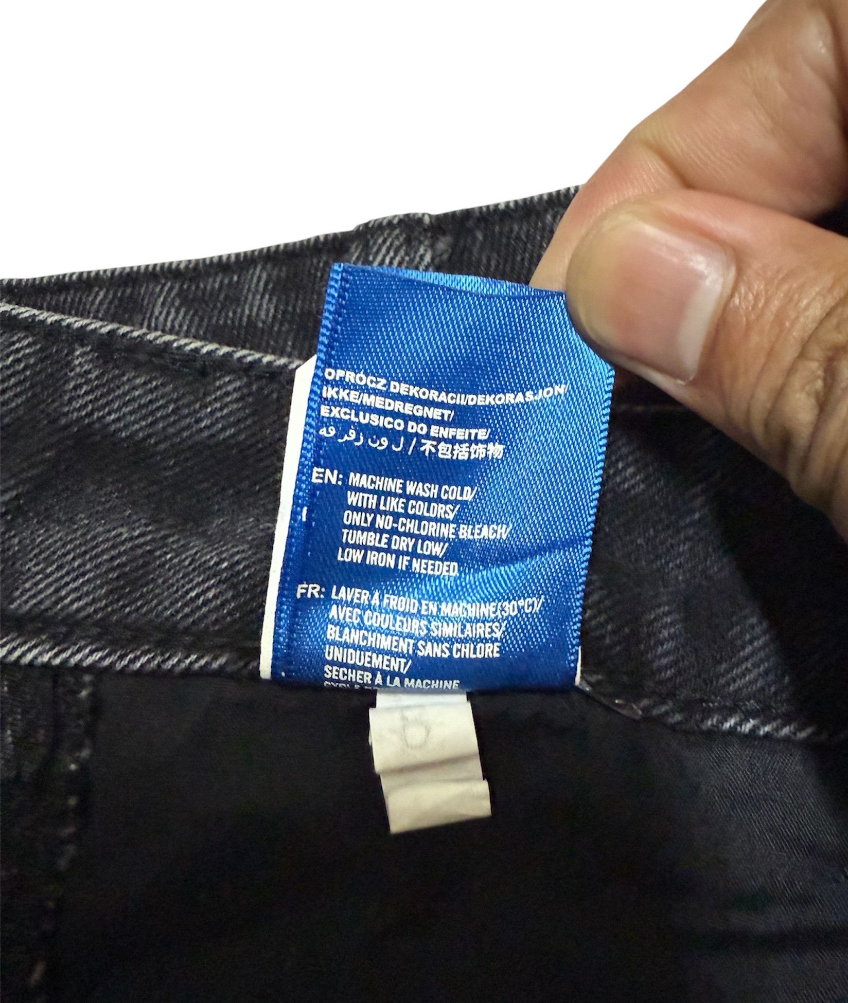 If Six Was Nine KB Cross Patches Chrome Hearts Style Shorts Carpenter Jeans Size US 29 - 16 Thumbnail