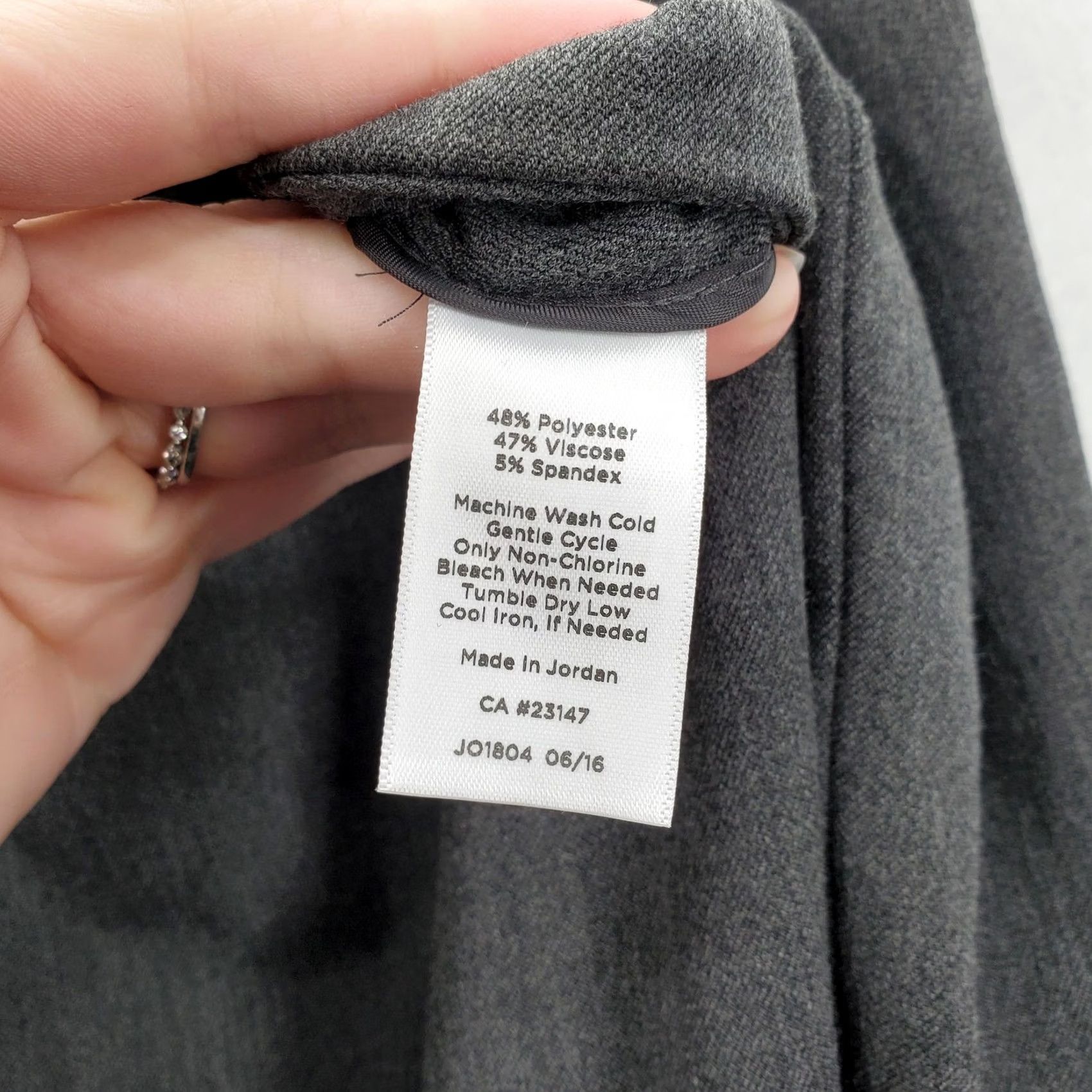 Talbots Talbots Pants Womens 20W Charcoal Gray Stretch Dress Work Elastic Waist Career Pants Size 42" / US 20 - 6 Thumbnail
