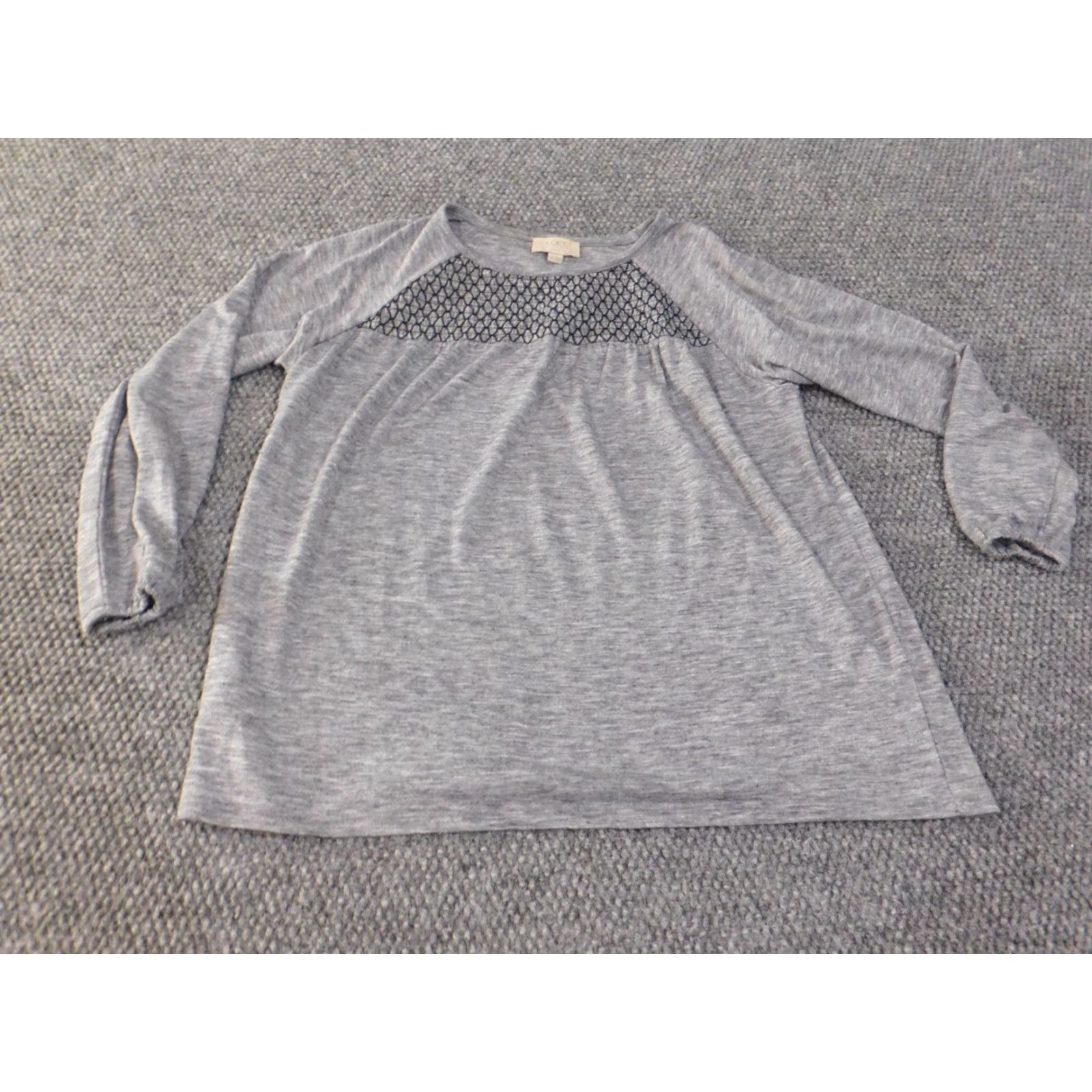 Ann Taylor Ann Taylor Loft Blouse Shirt Petite PS Womens Gray Polyester Spandex Lace Round Neck Long Sleeve Pullover Casual Basic Stretch Modern Classic Shirt Size S / US 4 / IT 40 - 3 Thumbnail
