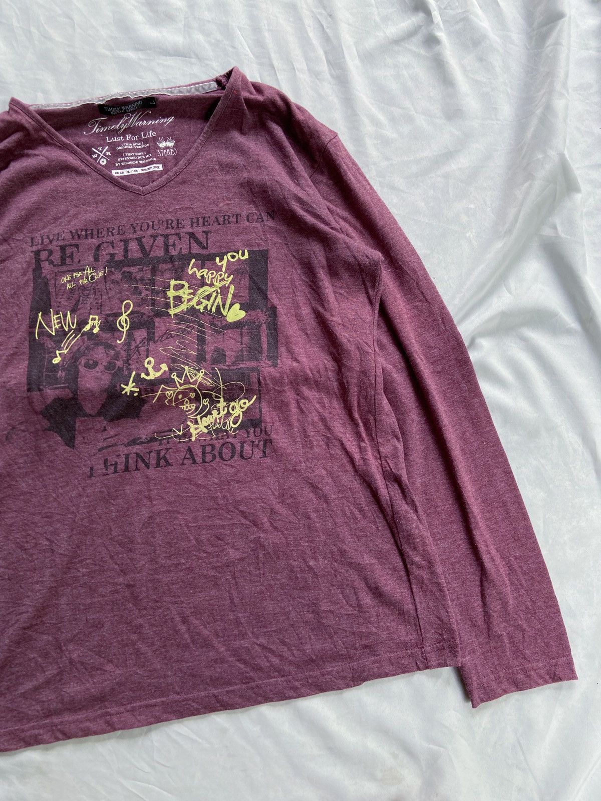 Japanese Brand LIVE WHERE YOURE HEART CAN RE GIVEN LONG SLEEVE Size US M / EU 48-50 / 2 - 4 Thumbnail
