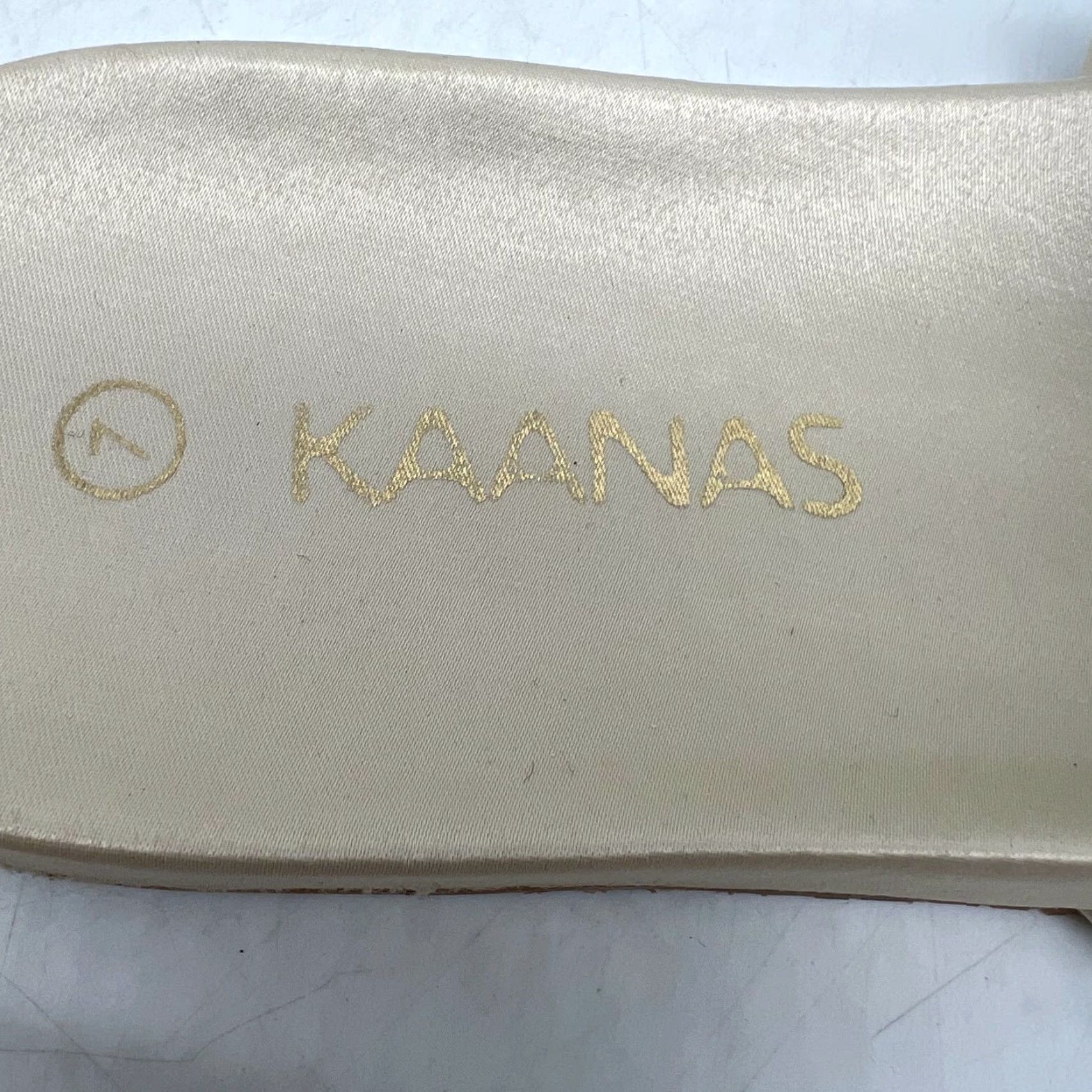 Vintage KAANAS Venice Womens Open Toe Slip On Striped Ivory Sandals - Size 7 - Leather Upper - Casual Slide Sandals - 100% Genuine US Seller Size US 7 / IT 37 - 6 Thumbnail
