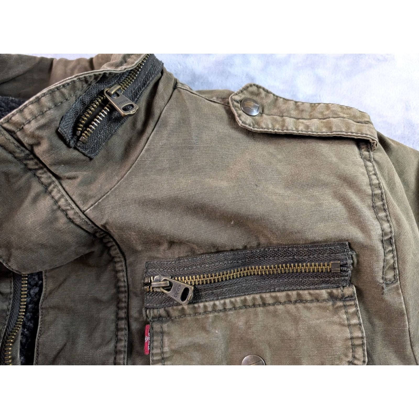 Levi's Levi's Jacket Cotton Olive Green Mid-Length Lined Zipper Pockets Full Zip Stand-Up Collar Men's M Size US M / EU 48-50 / 2 - 4 Thumbnail