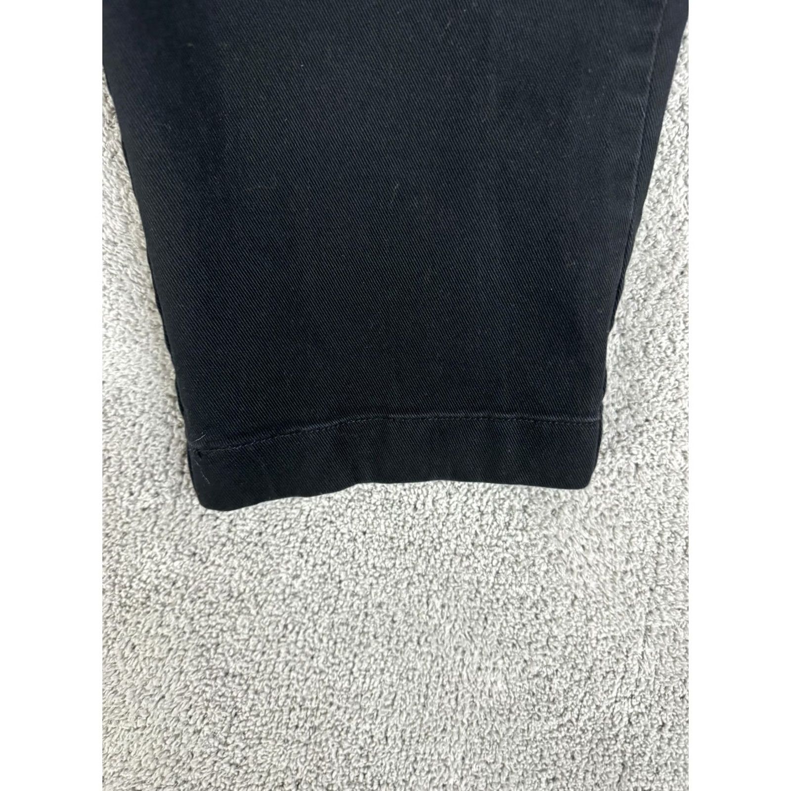 Brooks Brothers Brooks Brothers Clark Fit Chino Pants Mens 42x30 Black Flat Front Straight Leg Casual Dress Trousers Size US 42 / EU 58 - 6 Thumbnail
