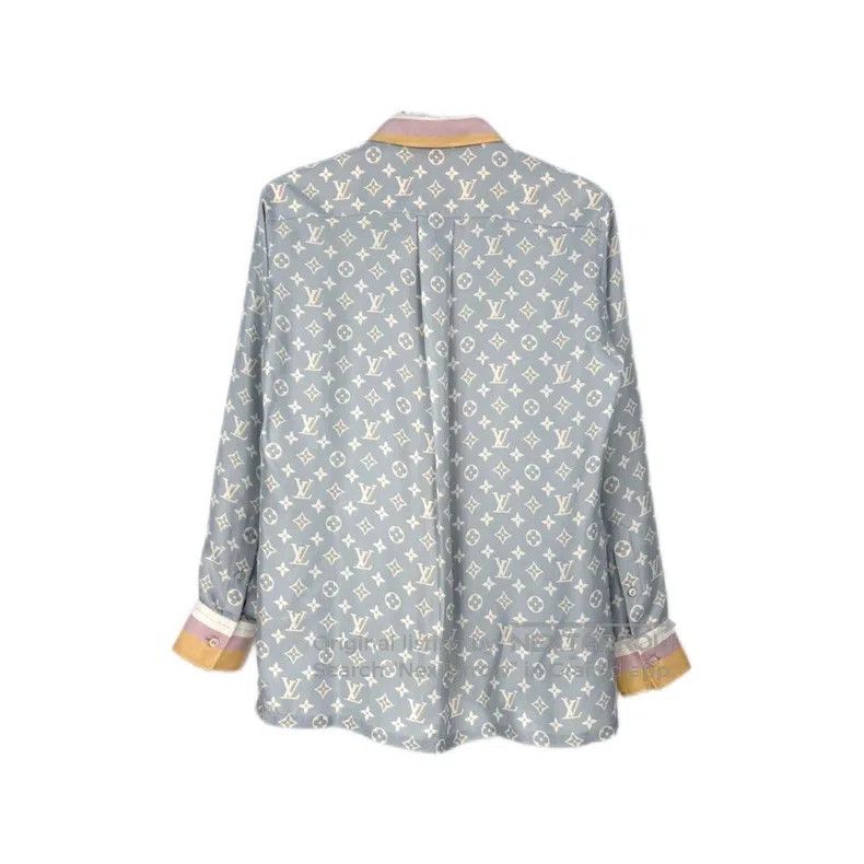 Louis Vuitton Louis Vuitton Light blue full logo mulberry silk shirt Size XS / US 0-2 / IT 36-38 - 2 Thumbnail