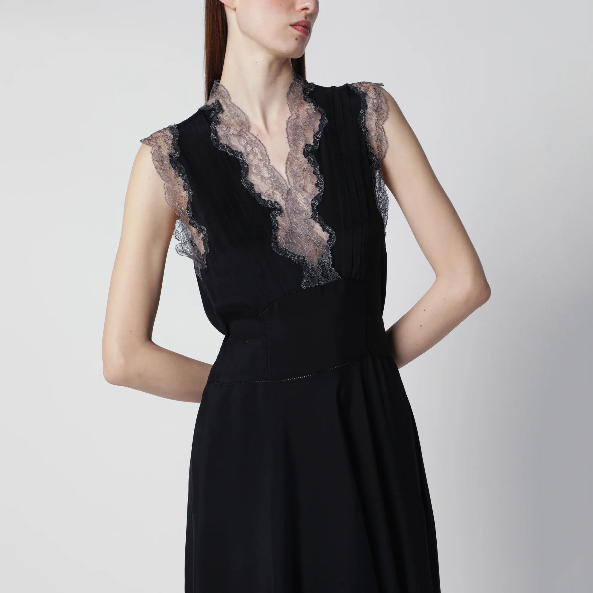 Maison Margiela o1d2blof0426 Silk Midi Dress in Black Size S / US 4 / IT 40 - 4 Thumbnail