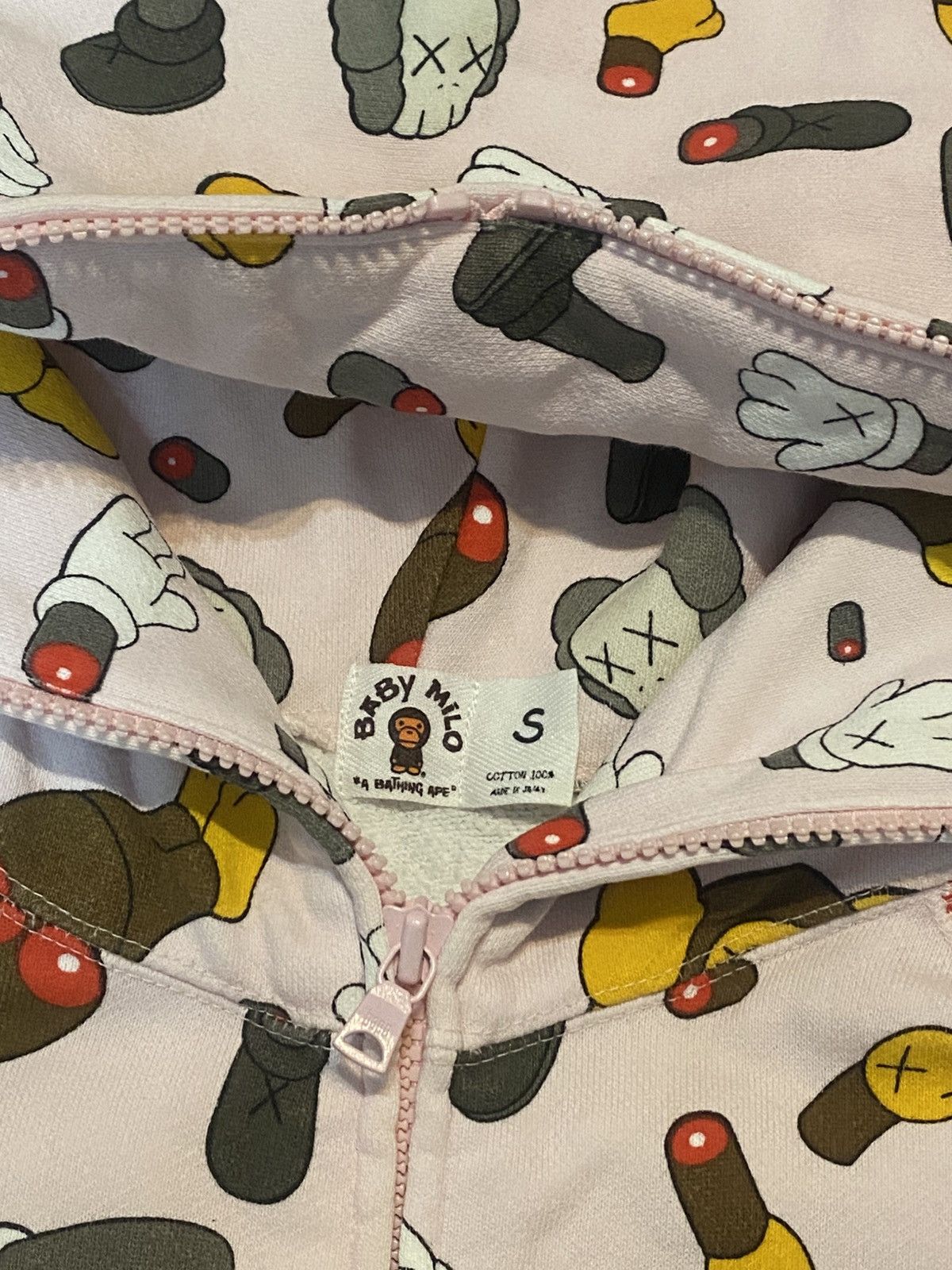 Bape Bape X Kaws Distress Baby Milo Slaughter Full Zip Hoodie Size US S / EU 44-46 / 1 - 4 Thumbnail