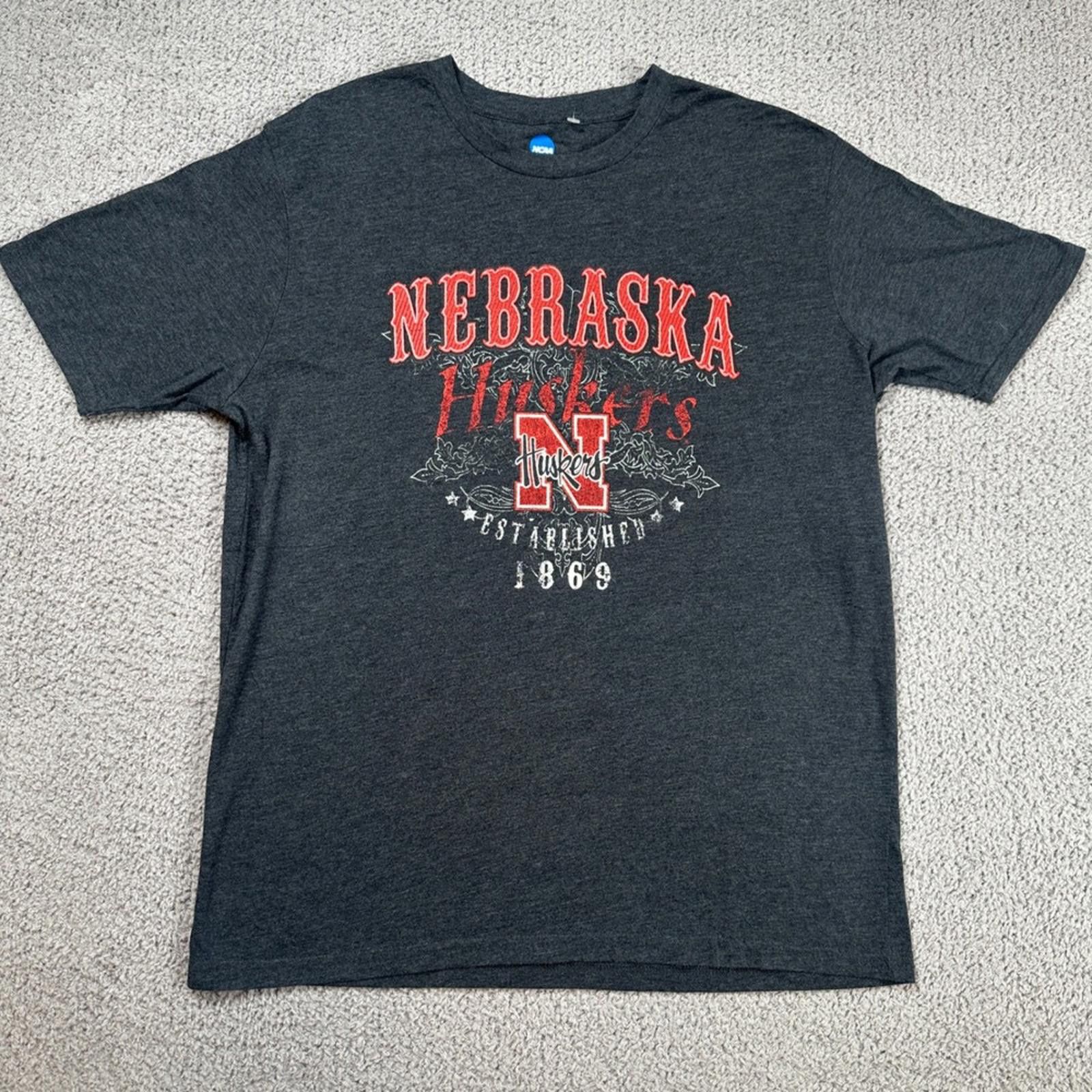 NCAA Nebraska Huskers T Shirt Mens L Charcoal Established 1869 Size US L / EU 52-54 / 3 - 1 Thumbnail