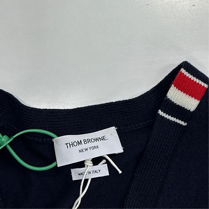 Thom Browne Thom Browne Navy V-Neck Wool Sweater -2507 Size US S / EU 44-46 / 1 - 2 Thumbnail