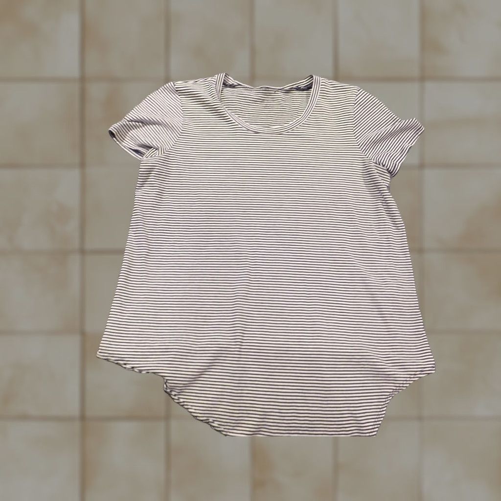 Madewell Madewell Blouse Shirt Women M Black Striped Crew Neck Short Sleeve Pullover Cotton Rayon Ruffle Casual Basic Classic Size M / US 6-8 / IT 42-44 - 1 Thumbnail