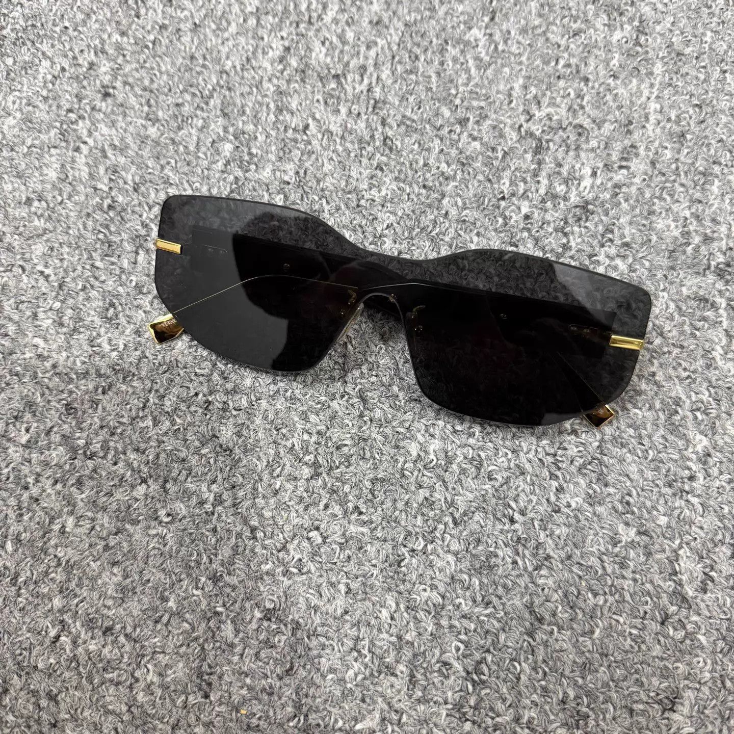 Fendi Fendi square black sunglasses unworn Size ONE SIZE - 2 Thumbnail