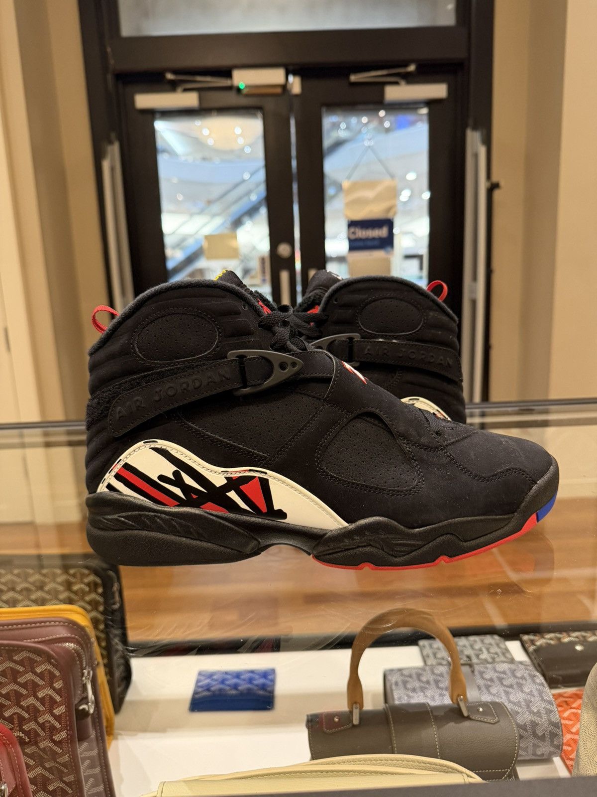 Jordan 8 Retro - Playoffs (2023)