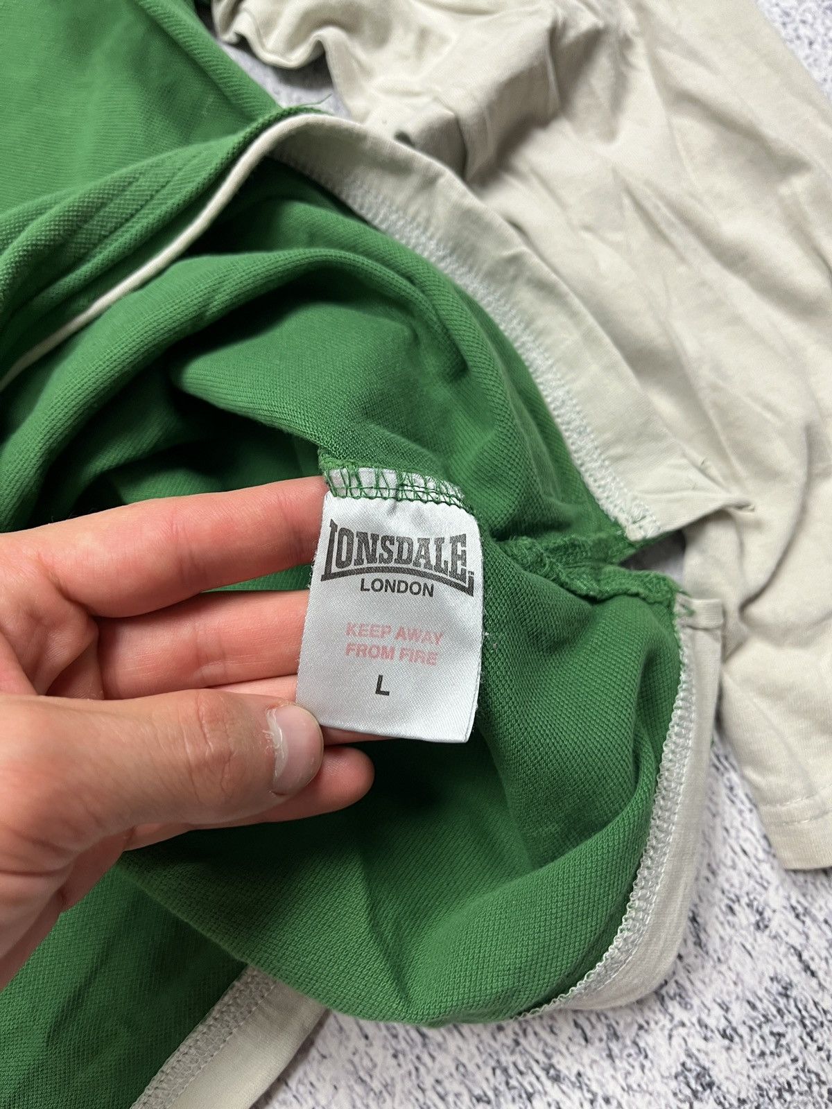 Lonsdale Vintage Lonsdale Polo tee Big Logo Old Money 00s USA Size US M / EU 48-50 / 2 - 10 Thumbnail