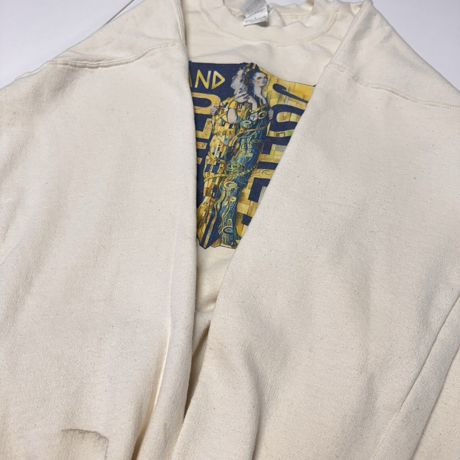 Vintage Vintage Romeo & Juliet Sweatshirt Adult Large White Crew Nec Size US L / EU 52-54 / 3 - 4 Thumbnail