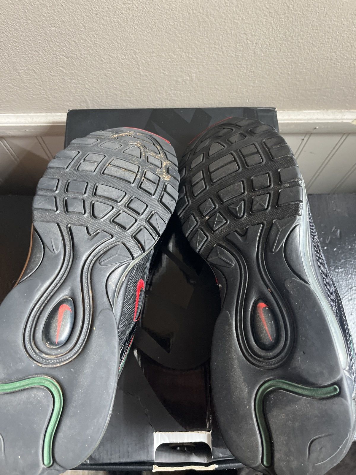 Nike × Undefeated Nik Air Max 97 OG x Undefeated Size US 11.5 / EU 44-45 - 5 Thumbnail