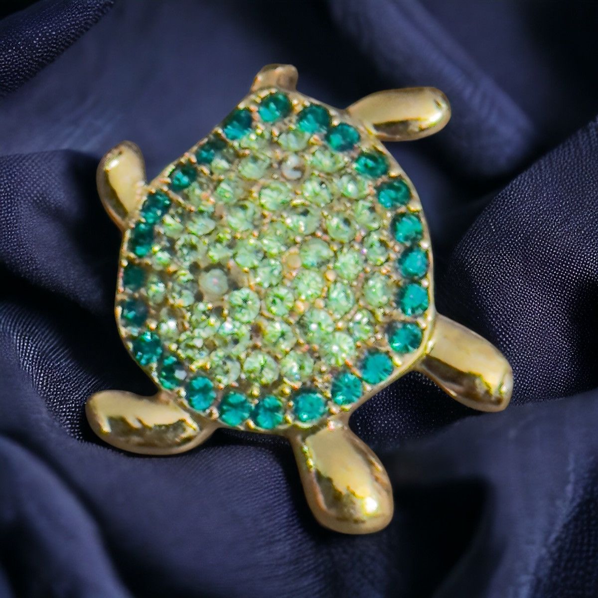 Monet Vintage Monet rhinestone turtle brooch Size ONE SIZE - 1 Thumbnail