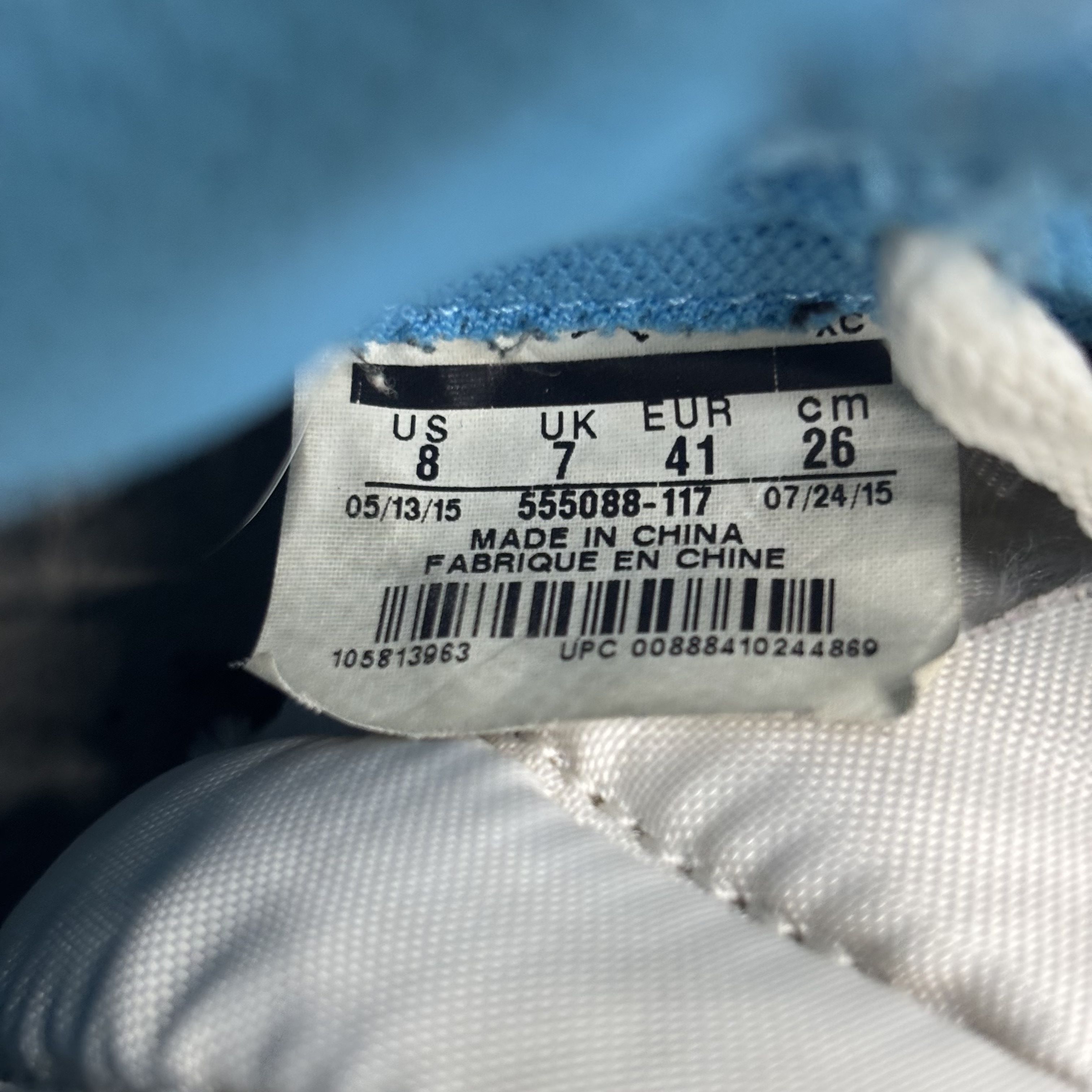 Jordan Brand Jordan 1 Retro High OG "UNC" Size US 8 / EU 41 - 7 Thumbnail