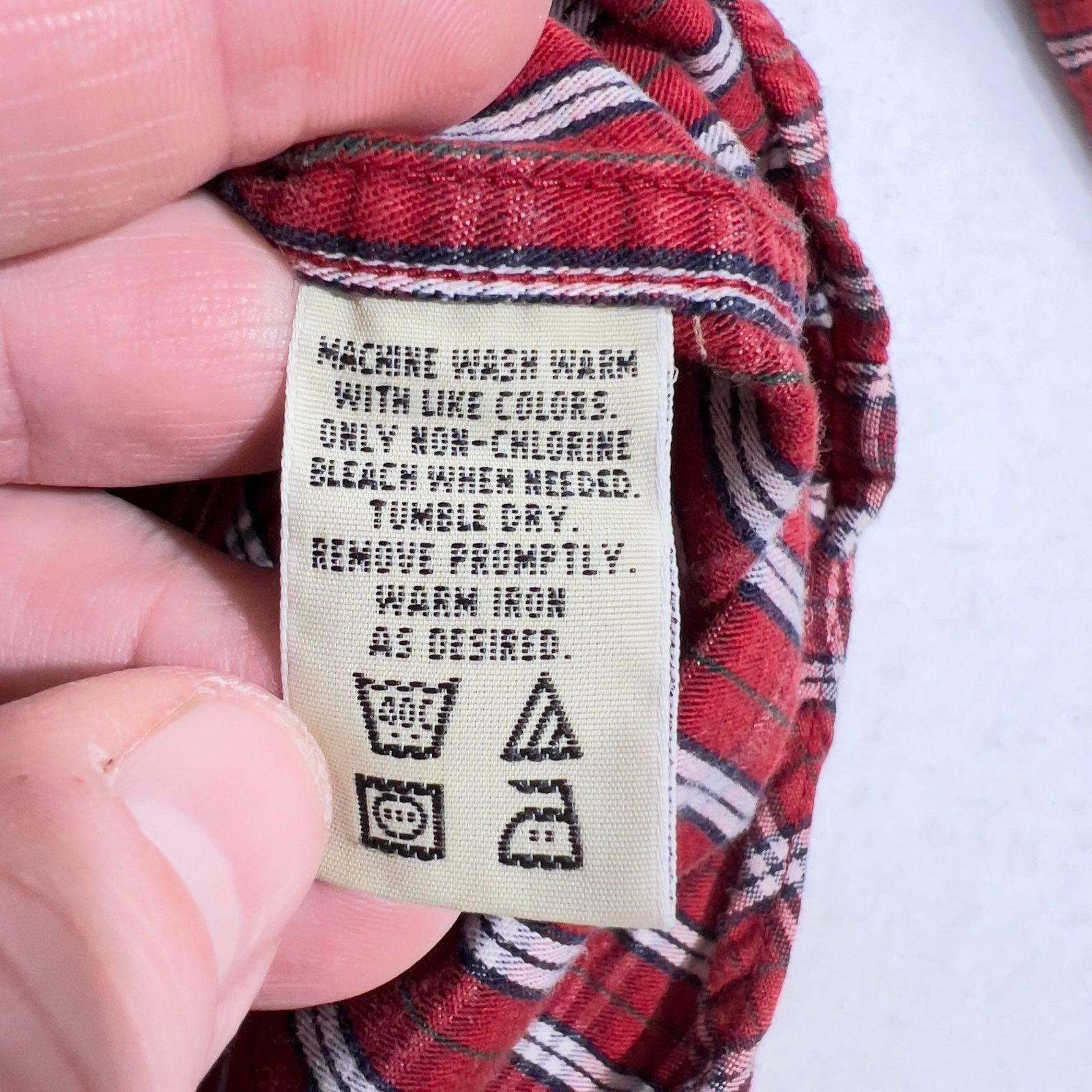 Eddie Bauer Eddie Bauer Outlet Button Down Shirt Men's Large Flannel Red Size US L / EU 52-54 / 3 - 8 Thumbnail