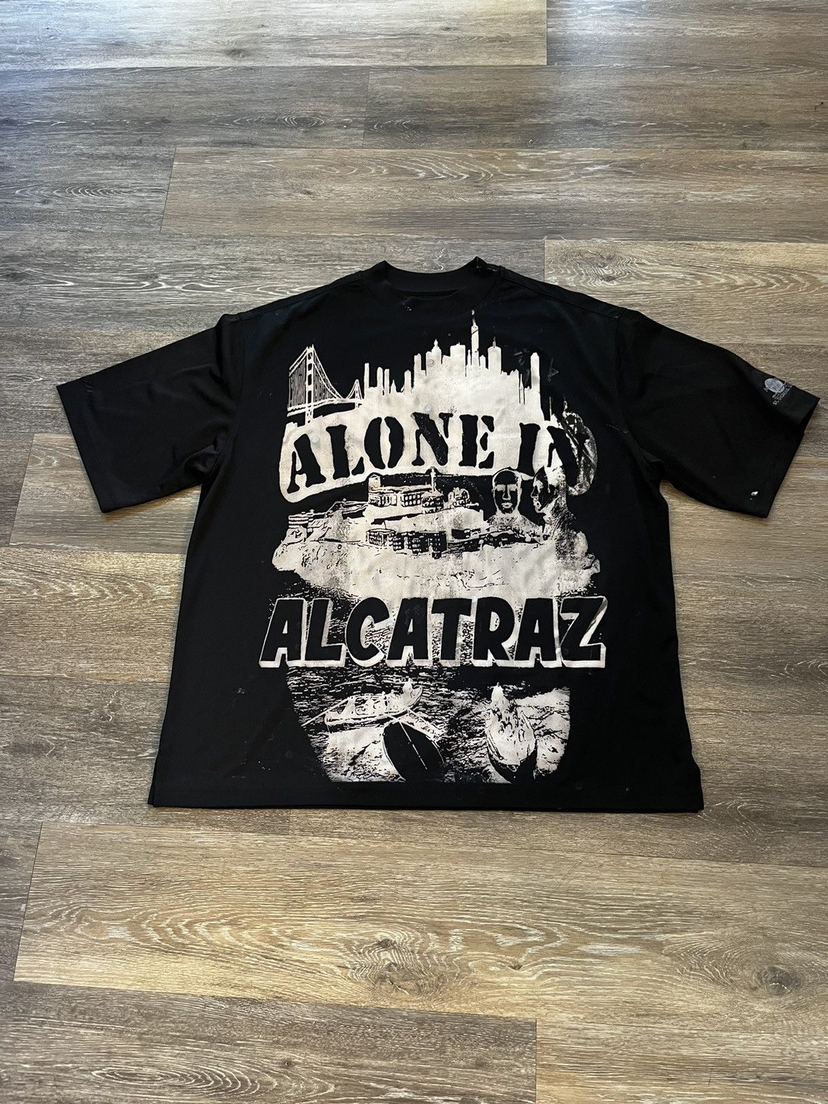Other Custom Alcatraz T-Shirt Size US XL / EU 56 / 4 - 1 Thumbnail