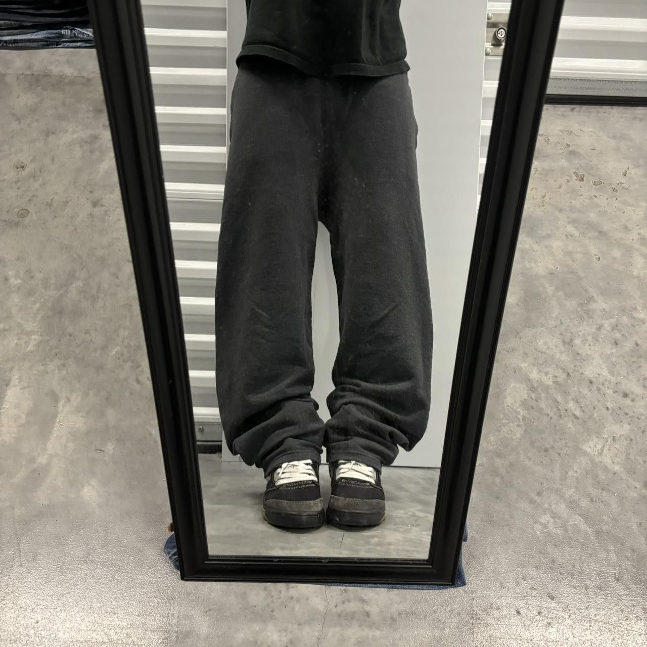 Japanese Brand × Vintage Crazy Vintage Y2K/2000s Dark Grey Skater Essential Sweatpants! Size US 28 / EU 44 - 1 Thumbnail